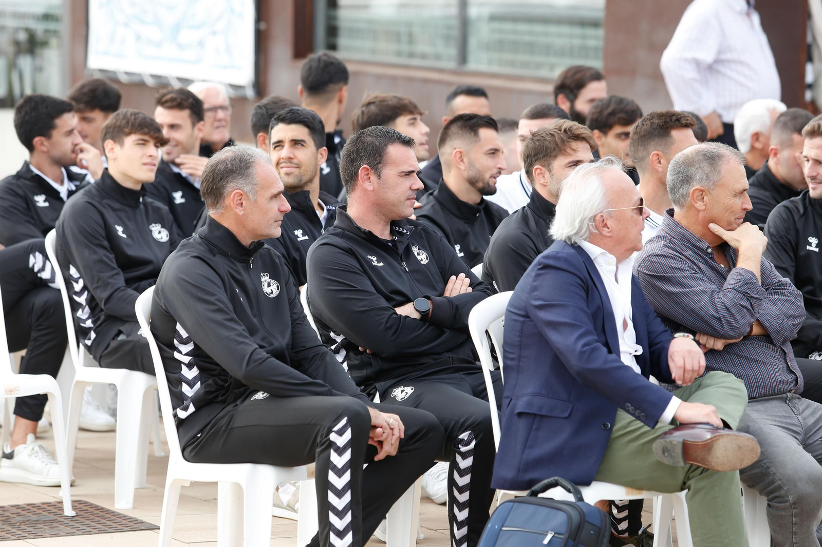 Las fotos de la presentación del nuevo autocar de la Balona