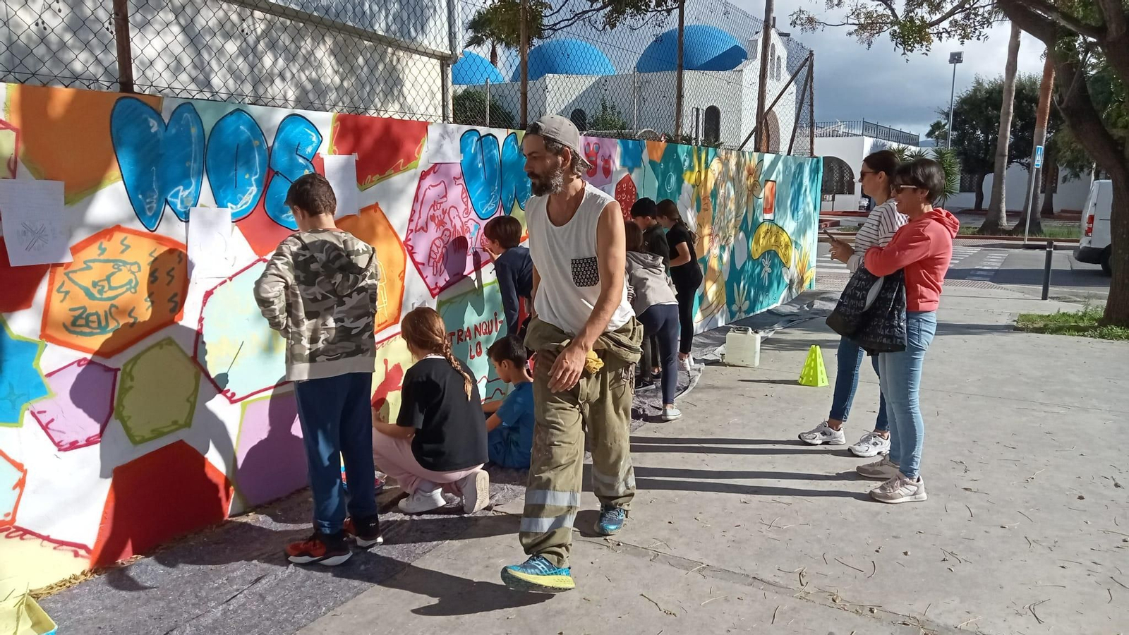Fotos del mural por la inclusión del colegio Caetaria de Algeciras