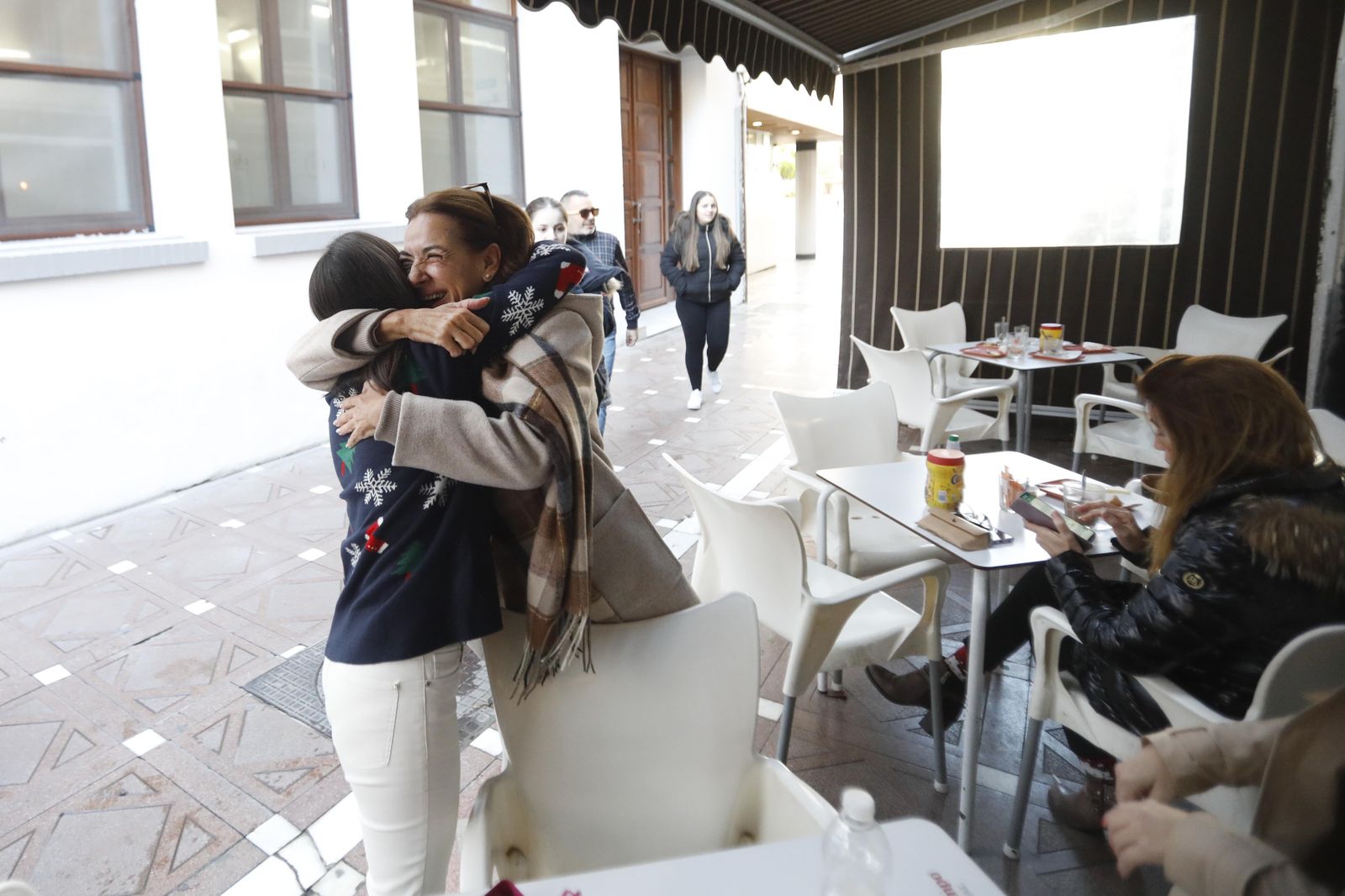 Las fotos de la alegría de los quintos premios en La Línea de la Concepción