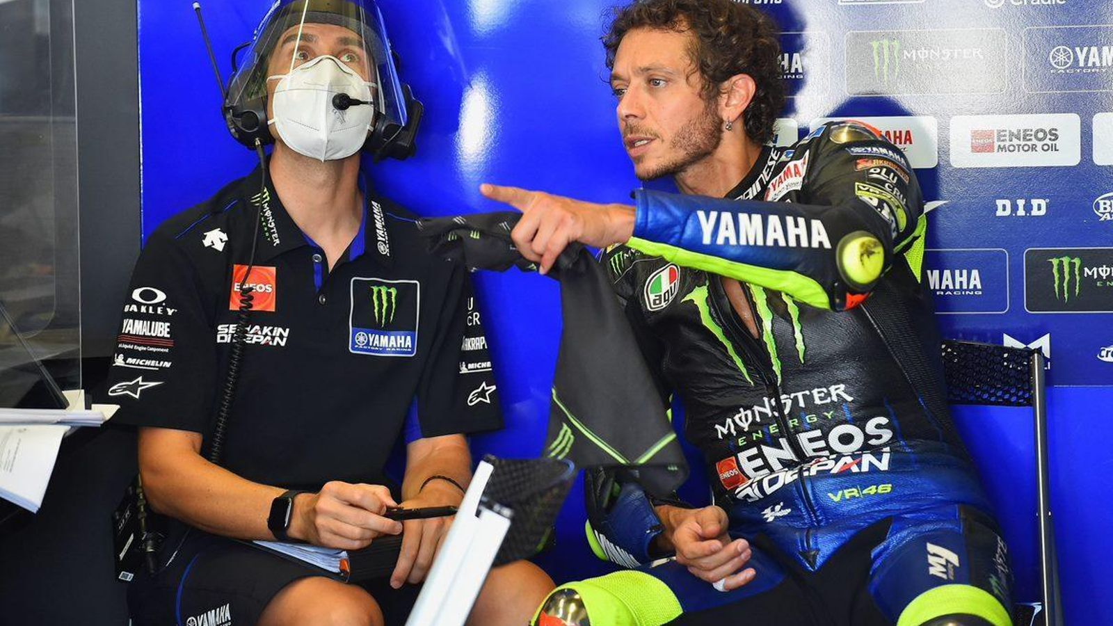 Rossi seguirá en Yamaha en el equipo Petronas en 2021.