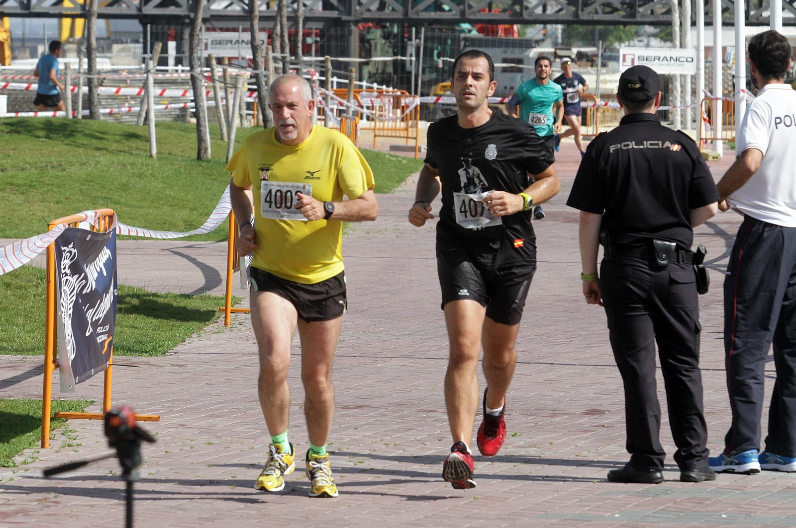 Imágenes de la Carrera Solidaria Ruta 091 organizada por la Policía Nacional