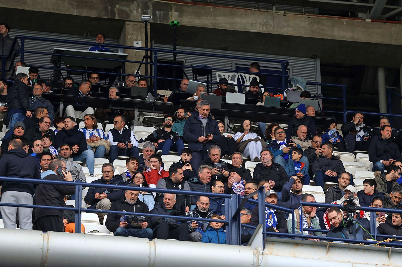 Búscate en las gradas del Nuevo Colombino durante el Recre-Almería B