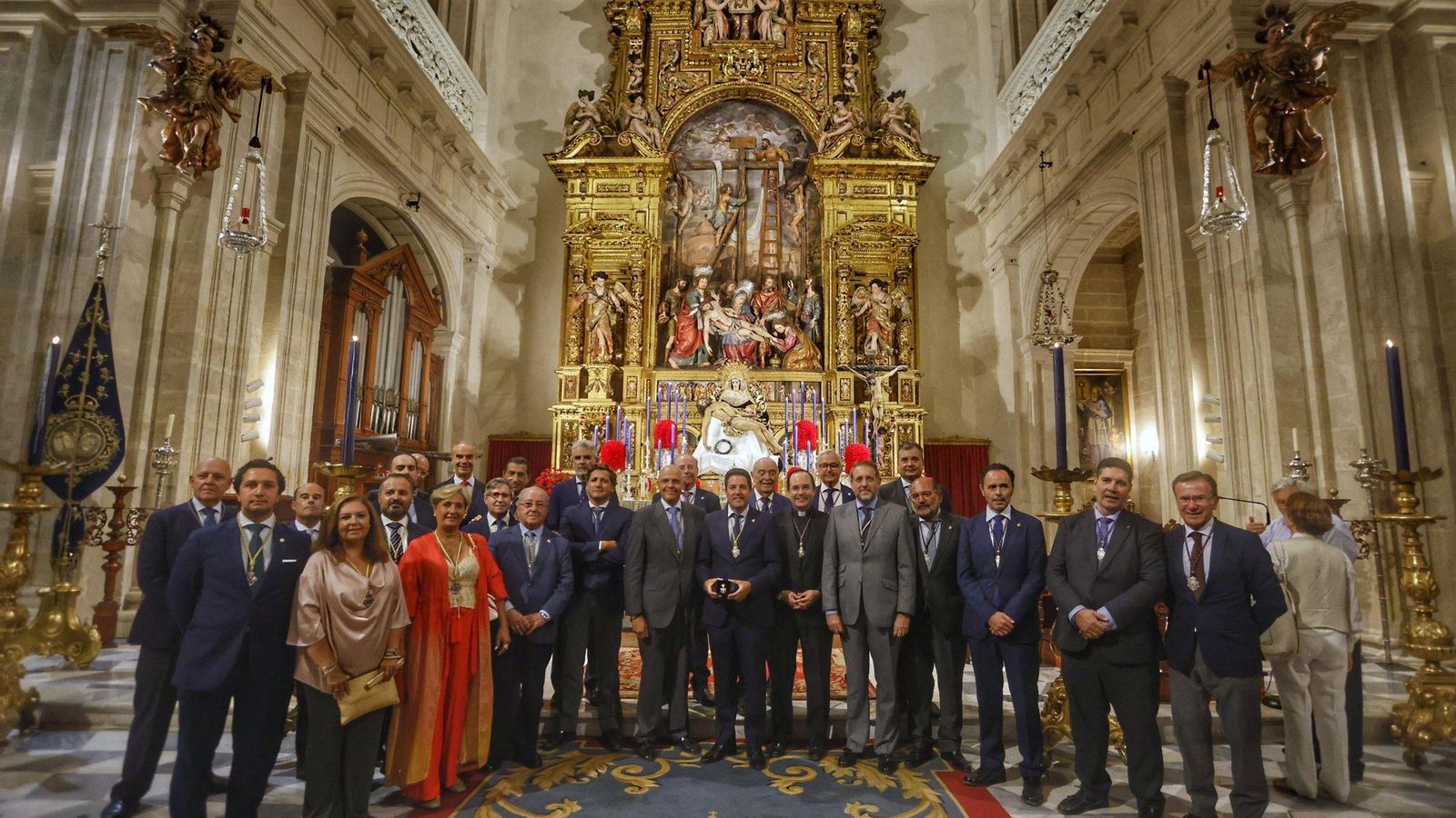 Ambas juntas de gobierno en este primer día de triduo