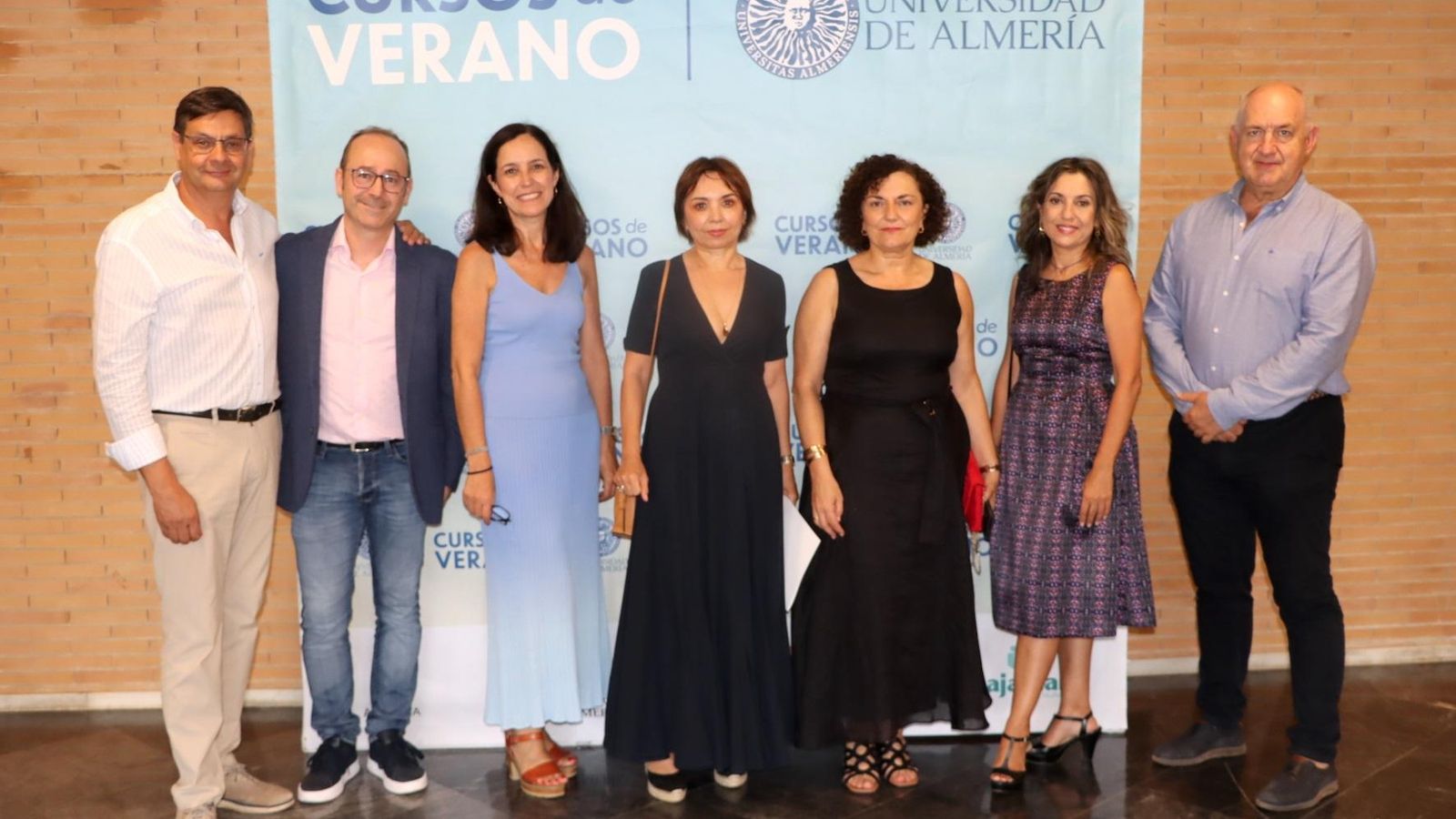 María del Mar Ruiz y Elisa Álvarez a la llegada al Auditorio.