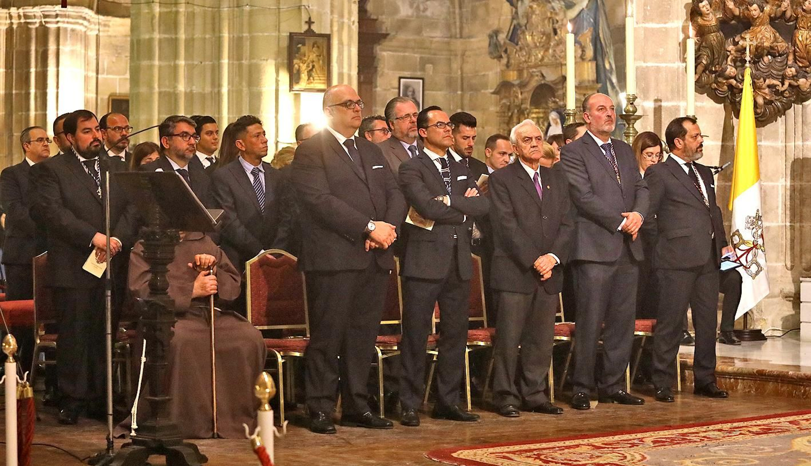 Imágenes del Vía Crucis de la Unión de Hermandades