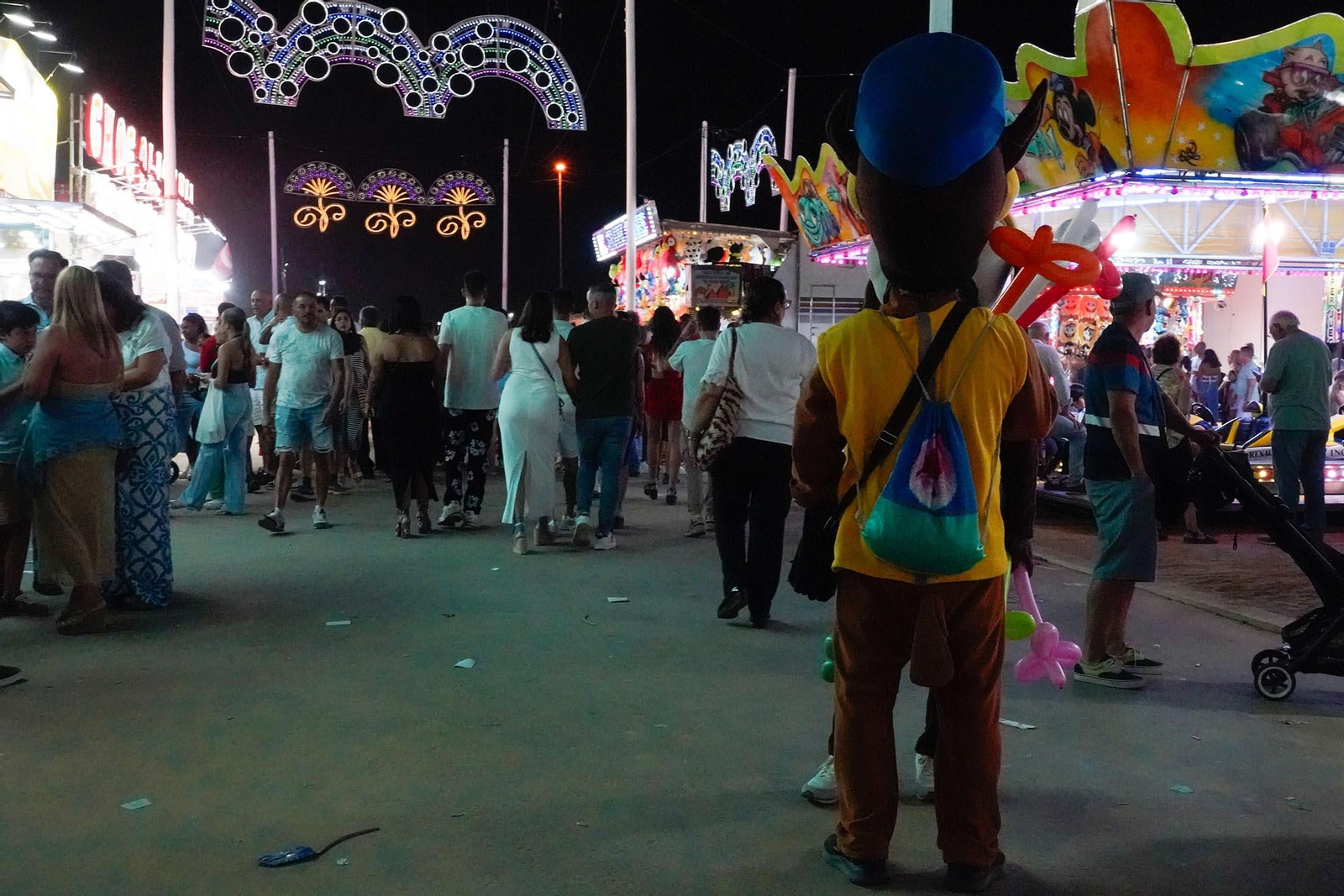 Imágenes del ambiente de Colombinas el día 3 de agosto