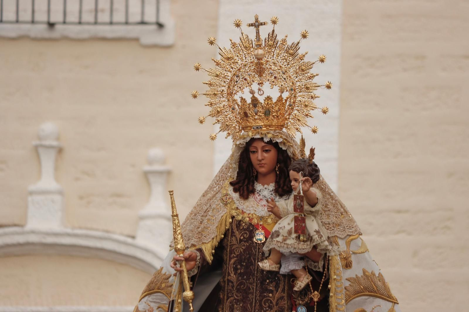 La Virgen del Carmen se traslada a la Iglesia Mayor para participar en el Corpus de San Fernando