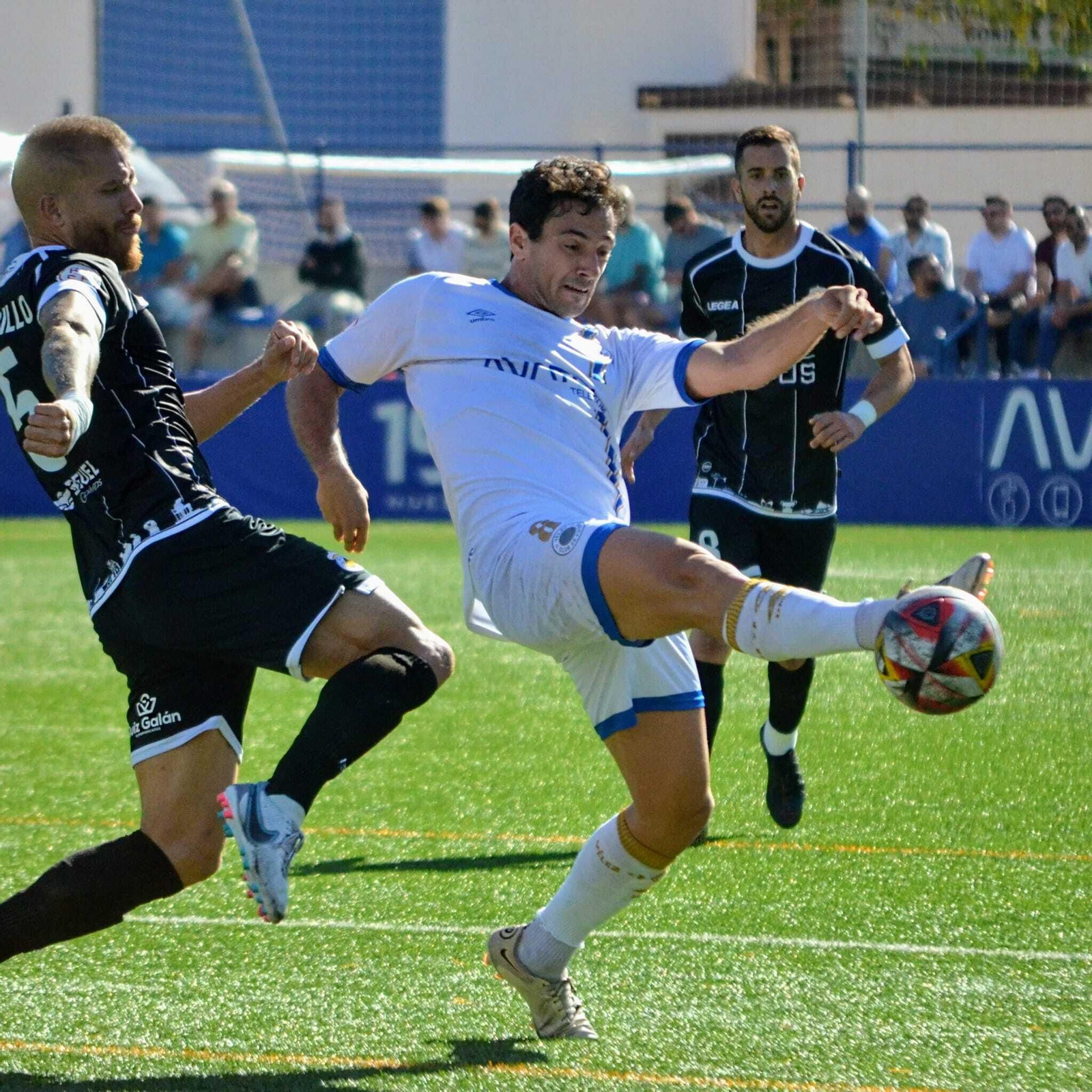 Las fotos del Vélez CF-Balona (3-1)