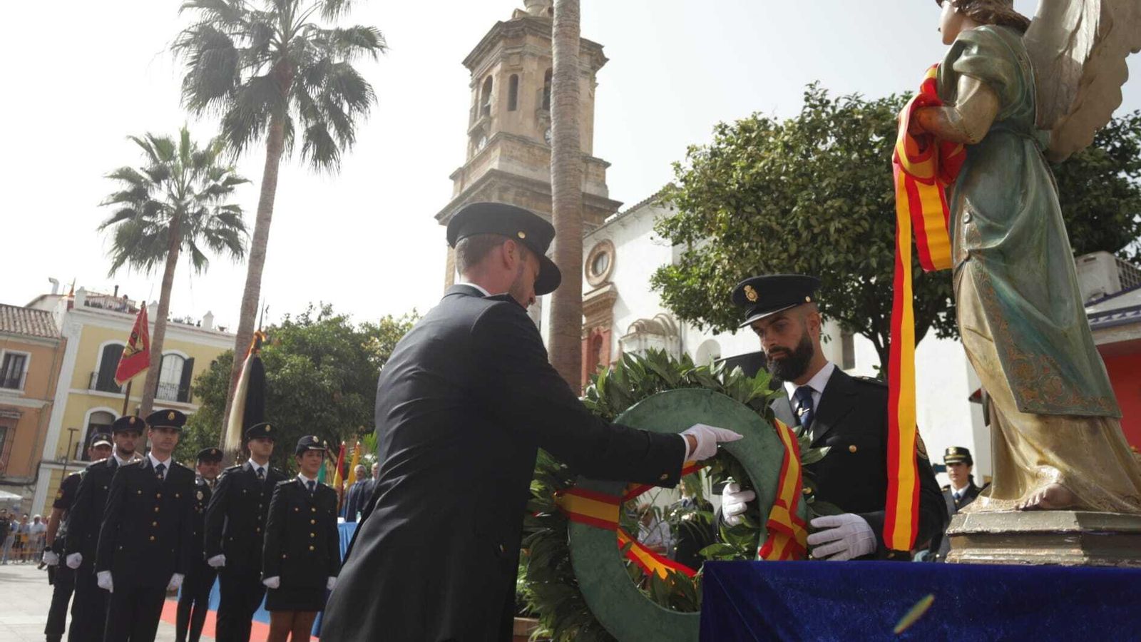 Homenaje a los agentes caídos en acto de servicio