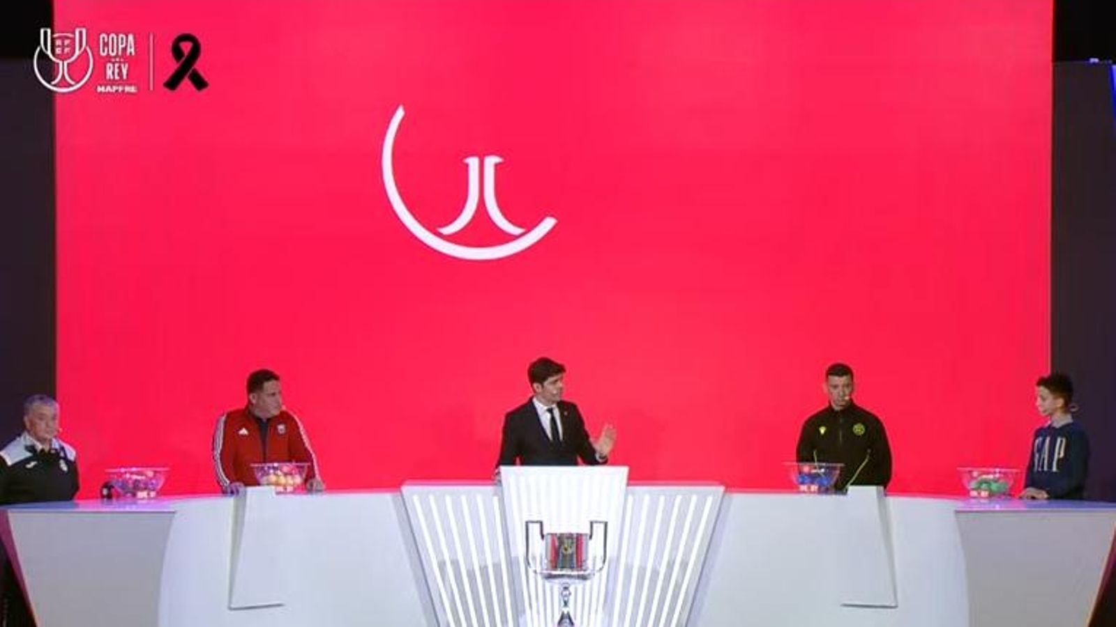 Un momento del sorteo de Copa del Rey