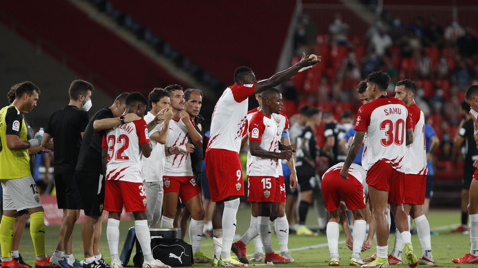 Sadiq, contrariado en la pausa de hidratación de la primera parte