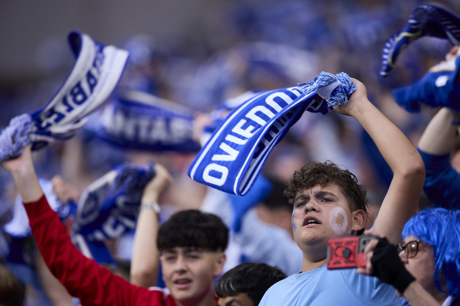 Las fotos del ascenso del Oviedo ante el Mirandés