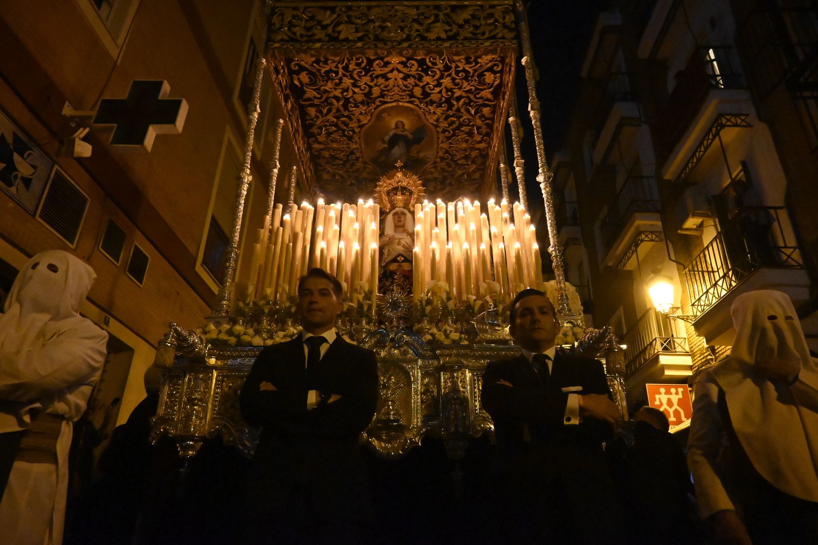 Lunes Santo: Calvario en Huelva, en imágenes