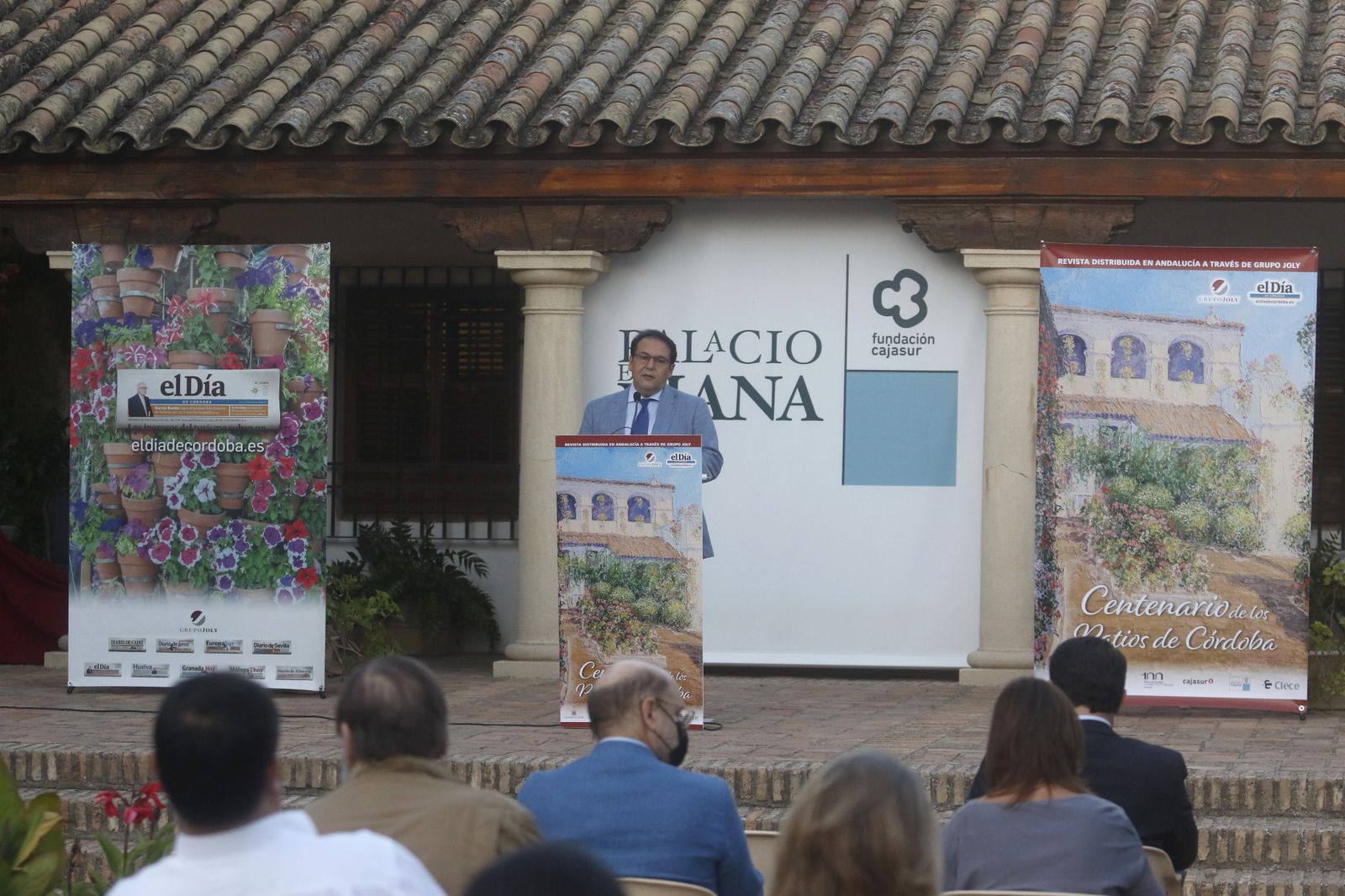 La presentación del libro 'Centenario de los Patios de Córdoba', en imágenes