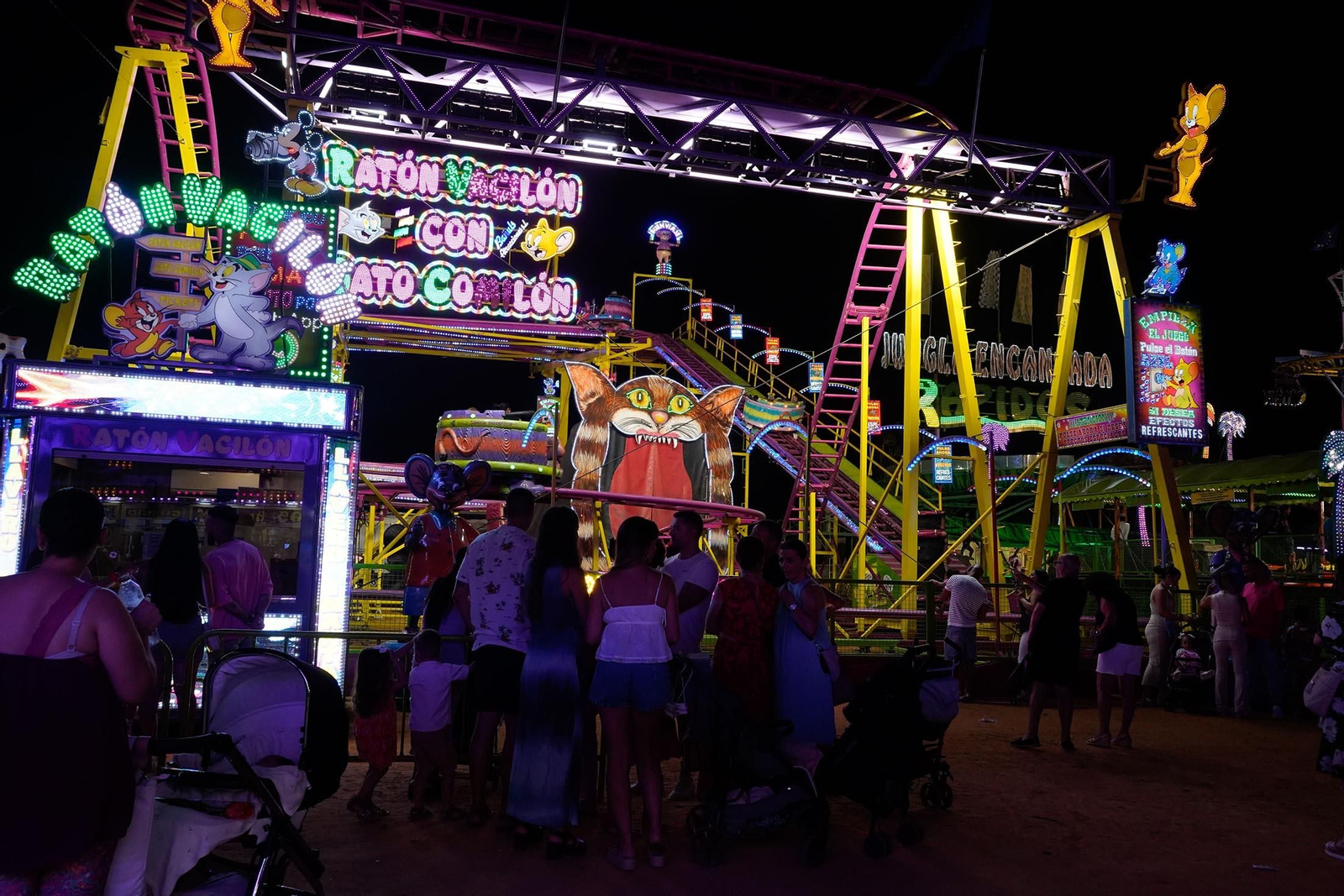 Las mejores imágenas de los cacharritos en Colombinas