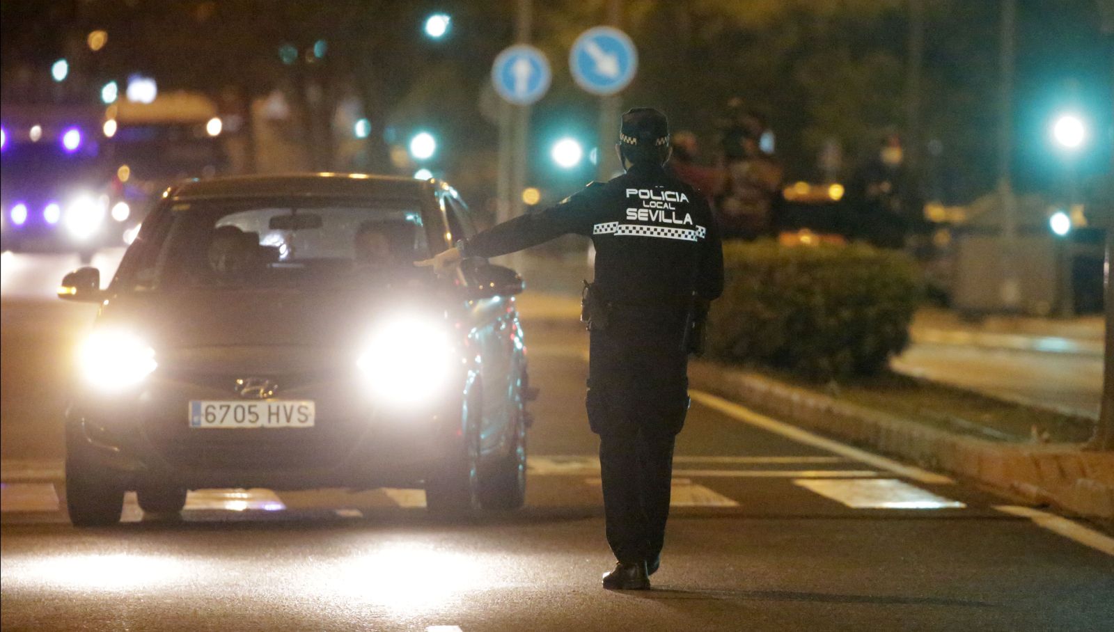 Así fue el control policial para evitar disturbios contra el toque de queda en el Cerro-Amate