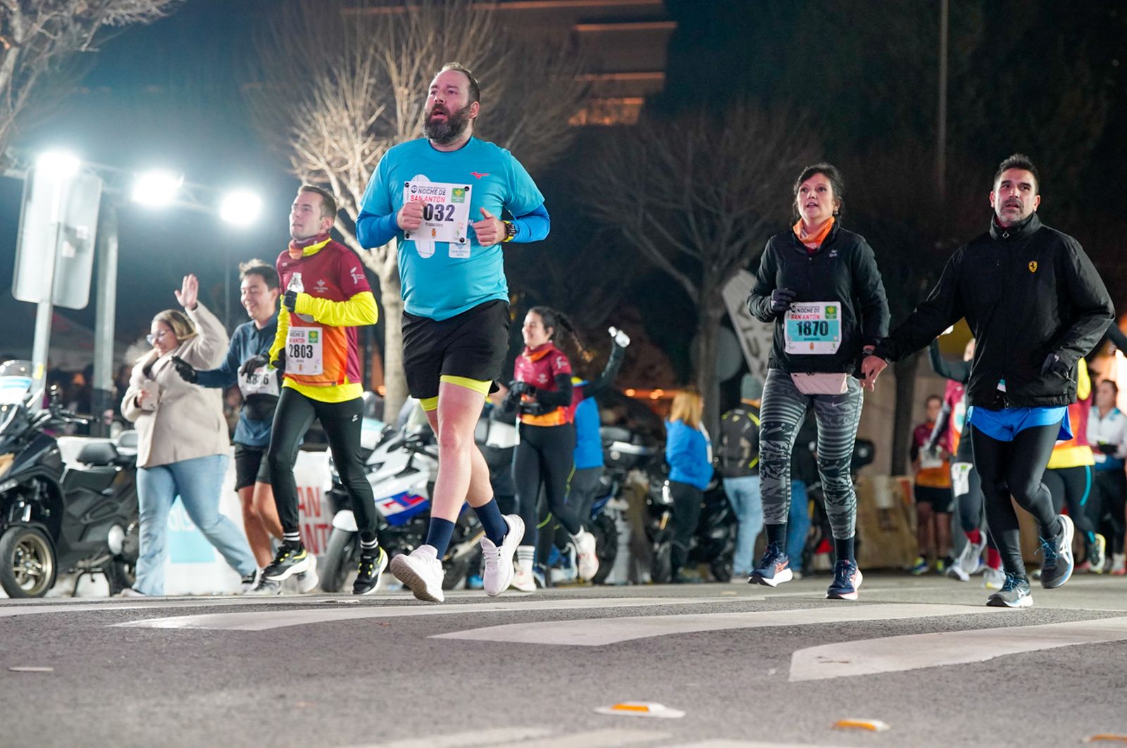 En imágenes: búscate en tu llegada a meta de la Carrera de San Antón 2026 (1)