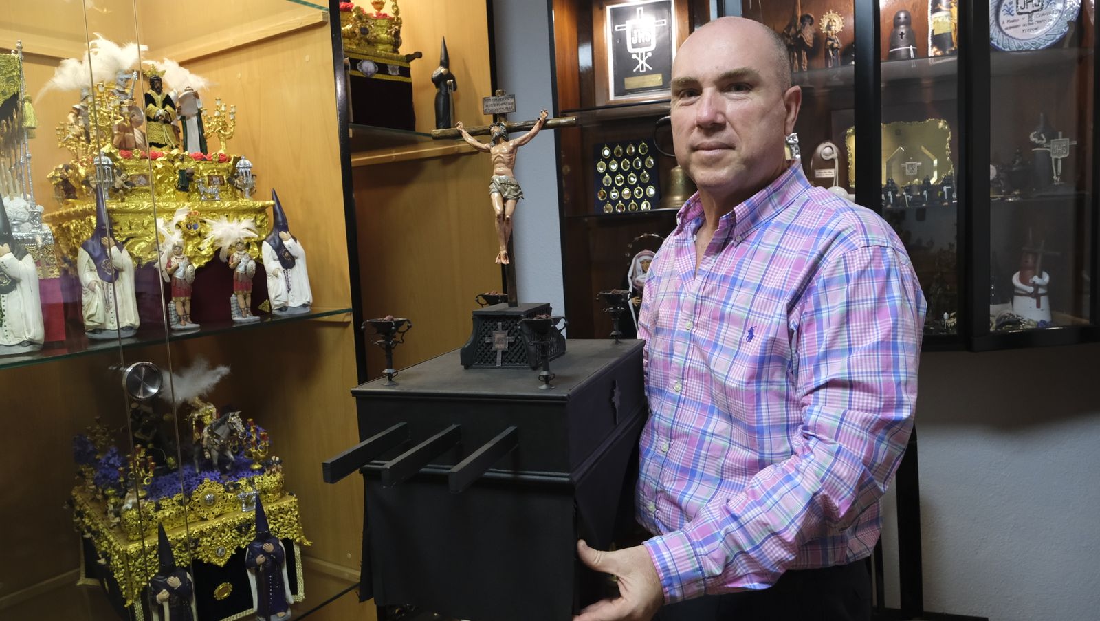 Fotogalería de la colección en miniatura de la Semana Santa de Almería.