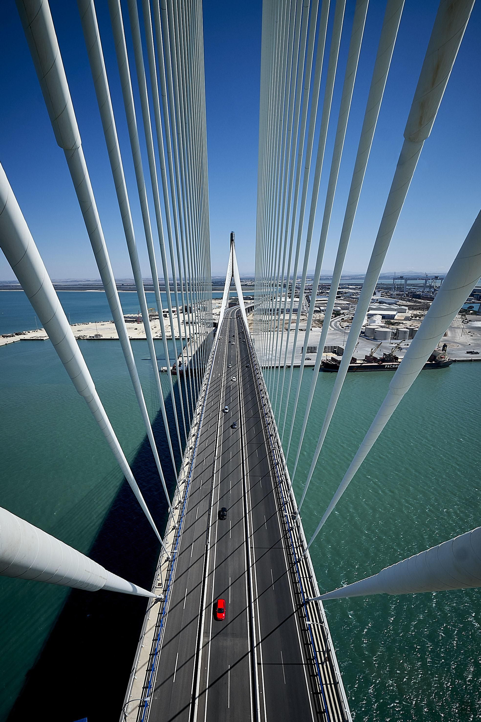 Recorrido por el segundo puente de Cádiz.