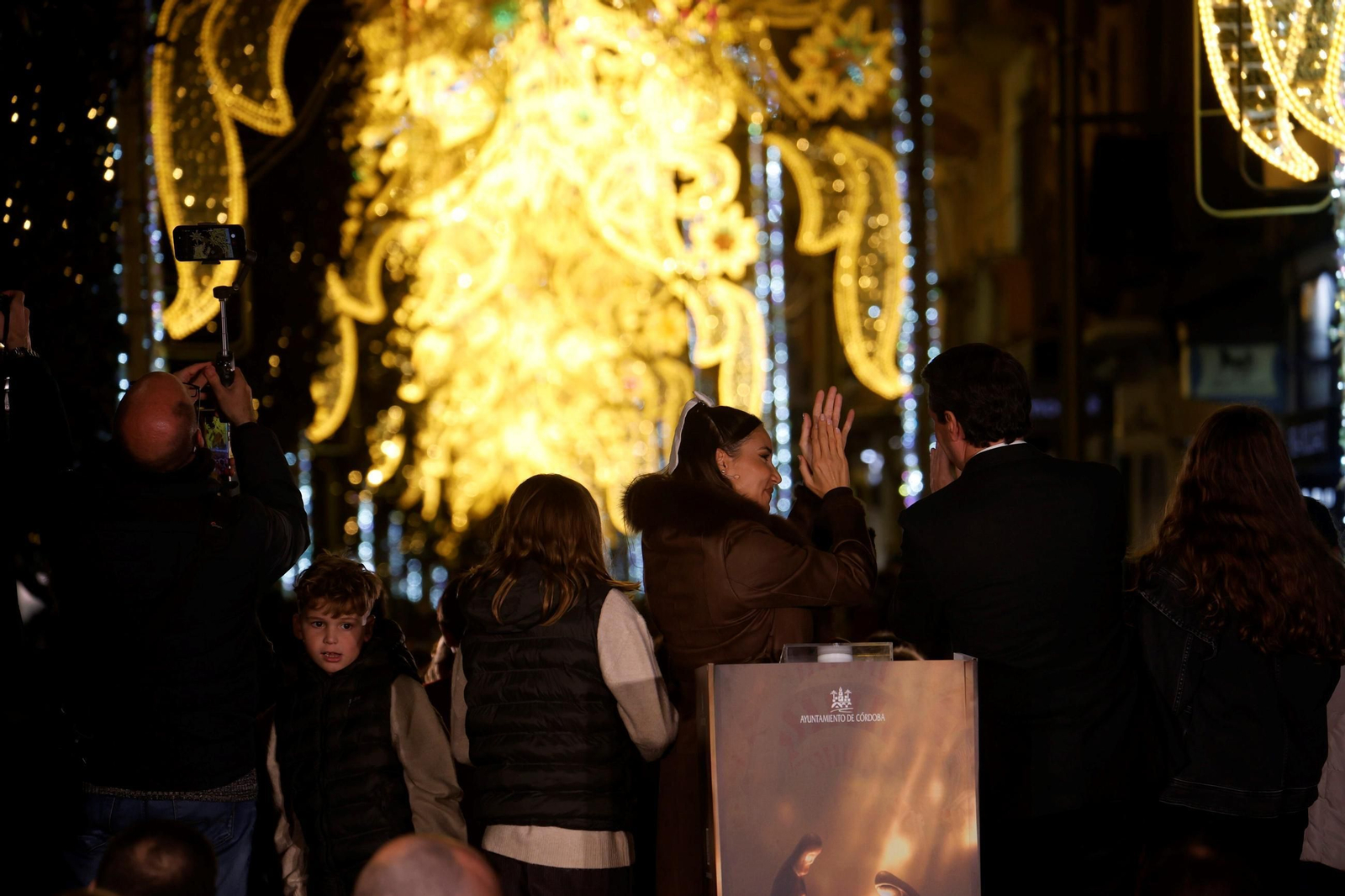 Así ha sido el espectácular encendido de las luces de Navidad de Córdoba