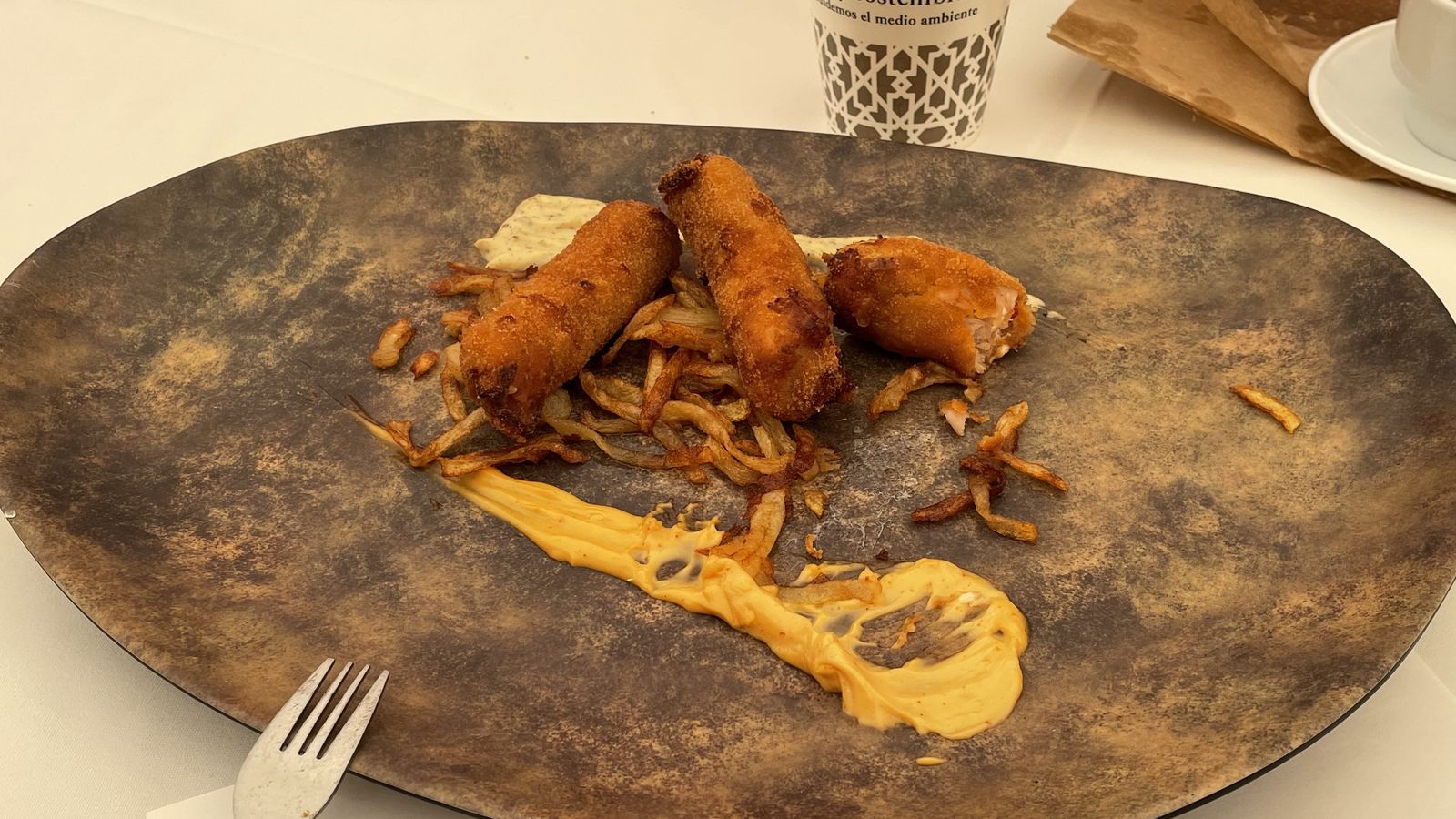 La tapa ganadora del concurso: Flamenquín de Queso de Cabra con Mermelada de Pimientos Asados