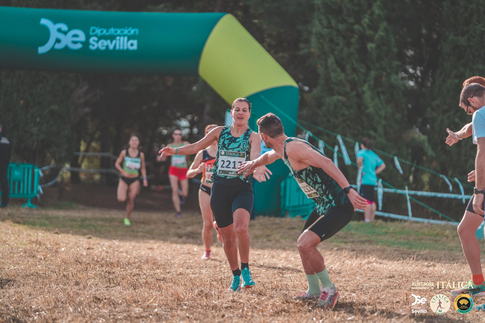 Búscate en las fotos del Cross de Itálica 2025 | 3
