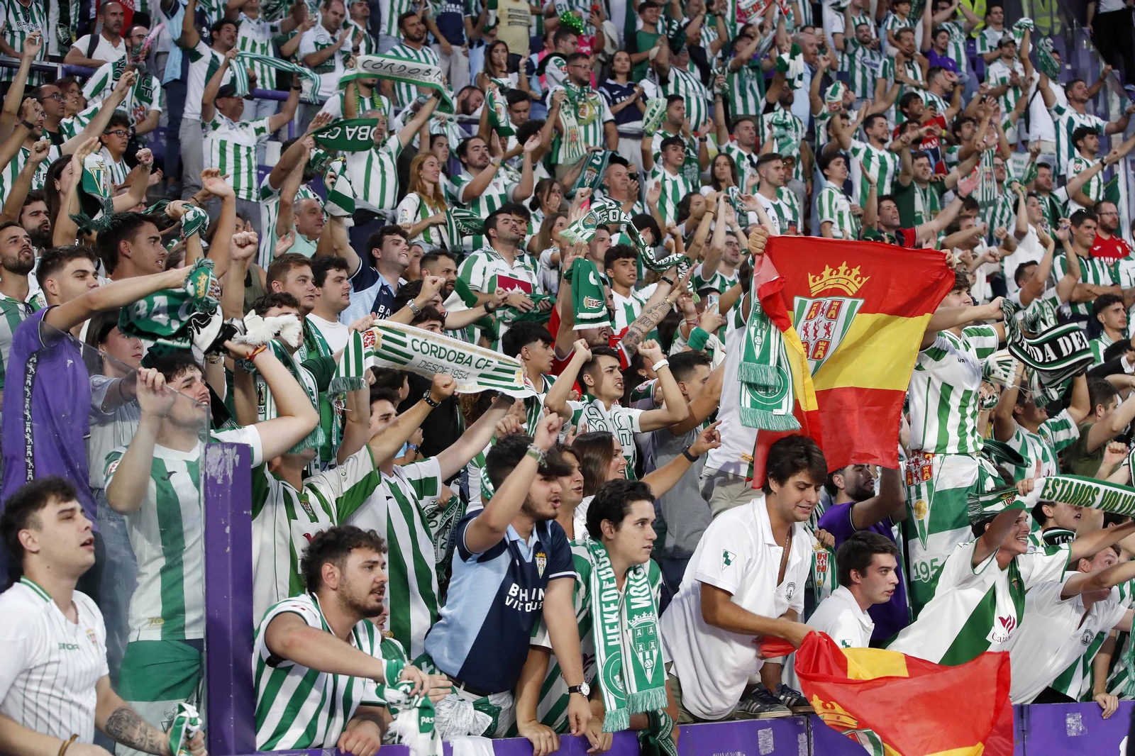 Aficionados cordobesistas, en el José Zorrilla el pasado sábado.