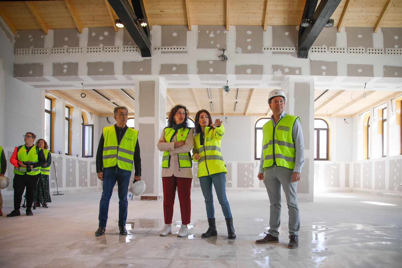 Las imágenes de la visita a la obras del Puerto de Almería