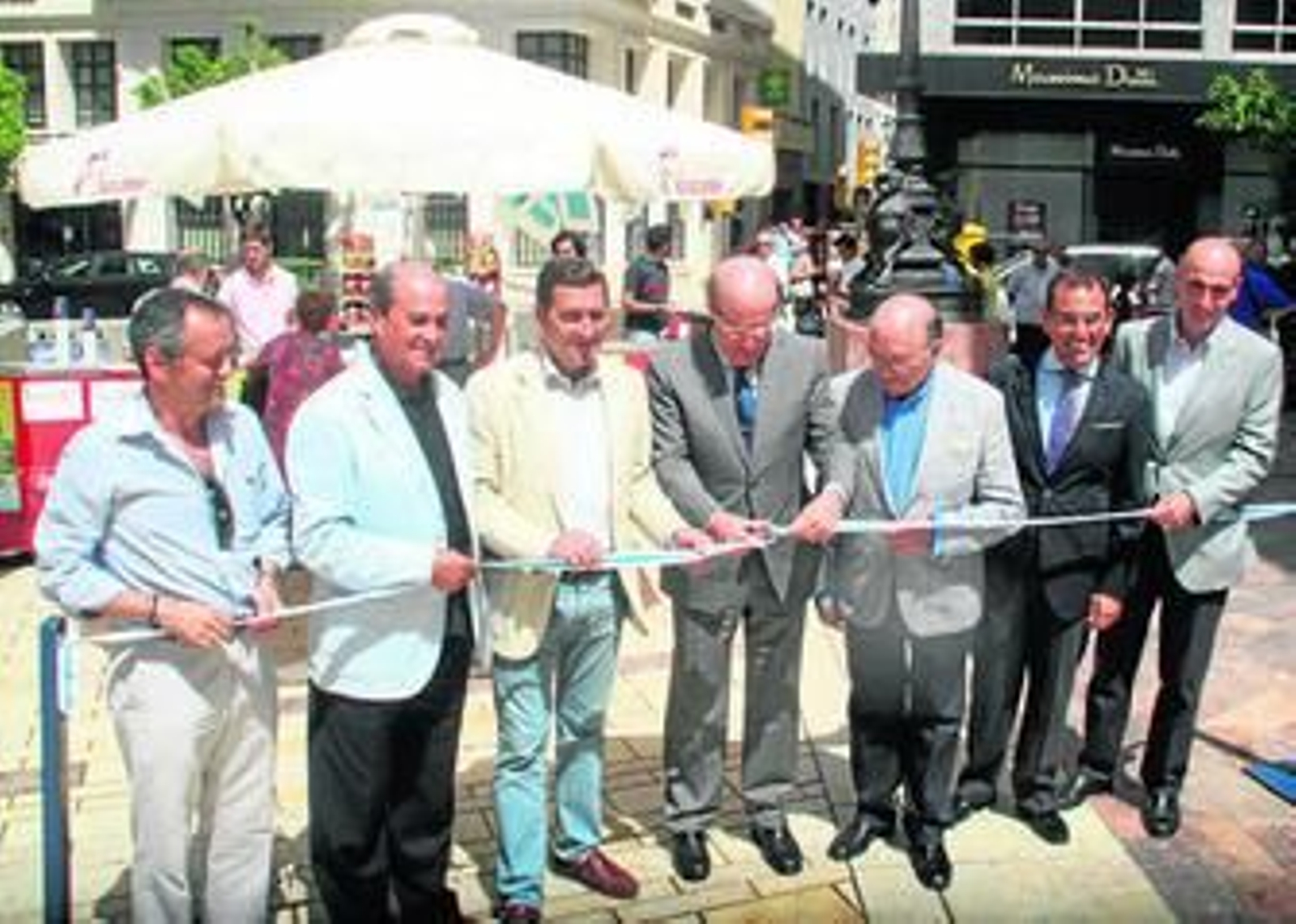 Momento en el que el alcalde, Pedro Rodríguez, inaugura la jornada.