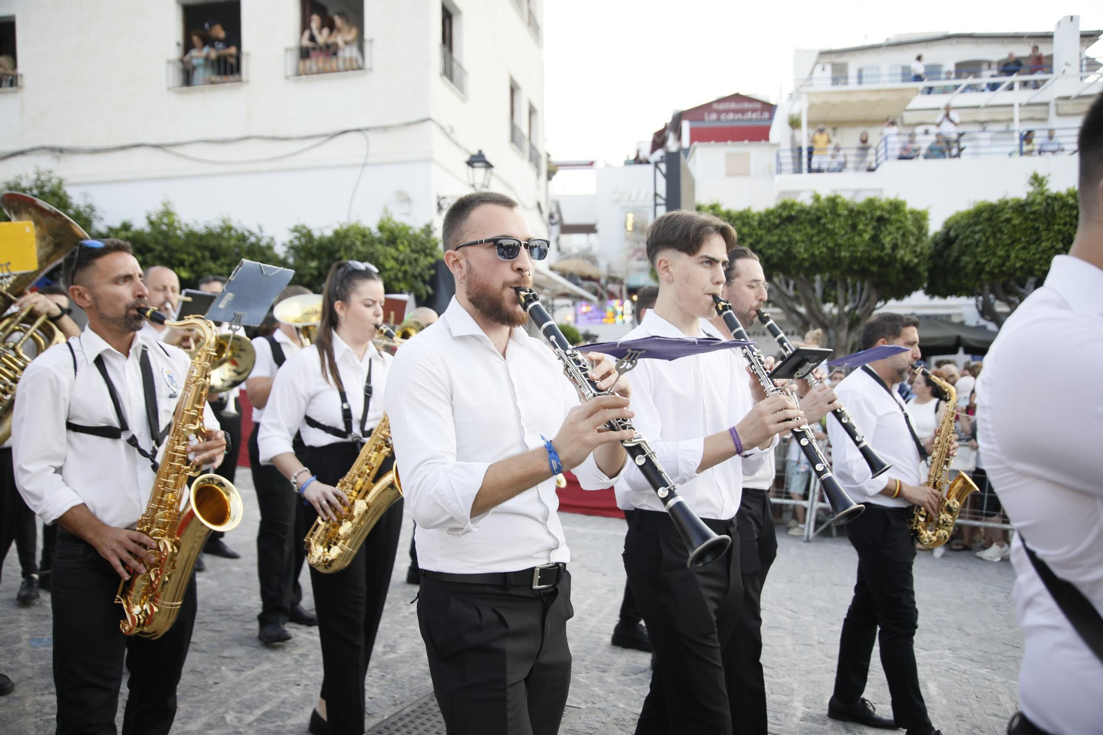 El gran desfile de Moros y Cristianos de Mojácar, en imágenes