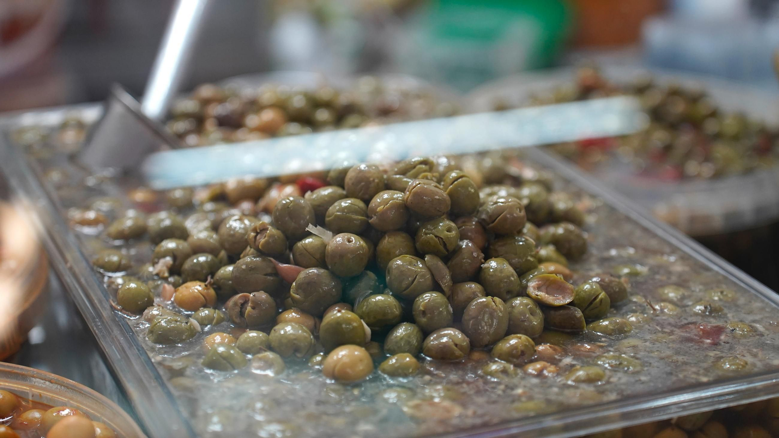 Fotos: Algeciras restituye la memoria del arquitecto Manuel Sánchez Arcas con una placa en el mercado Ingeniero Torroja