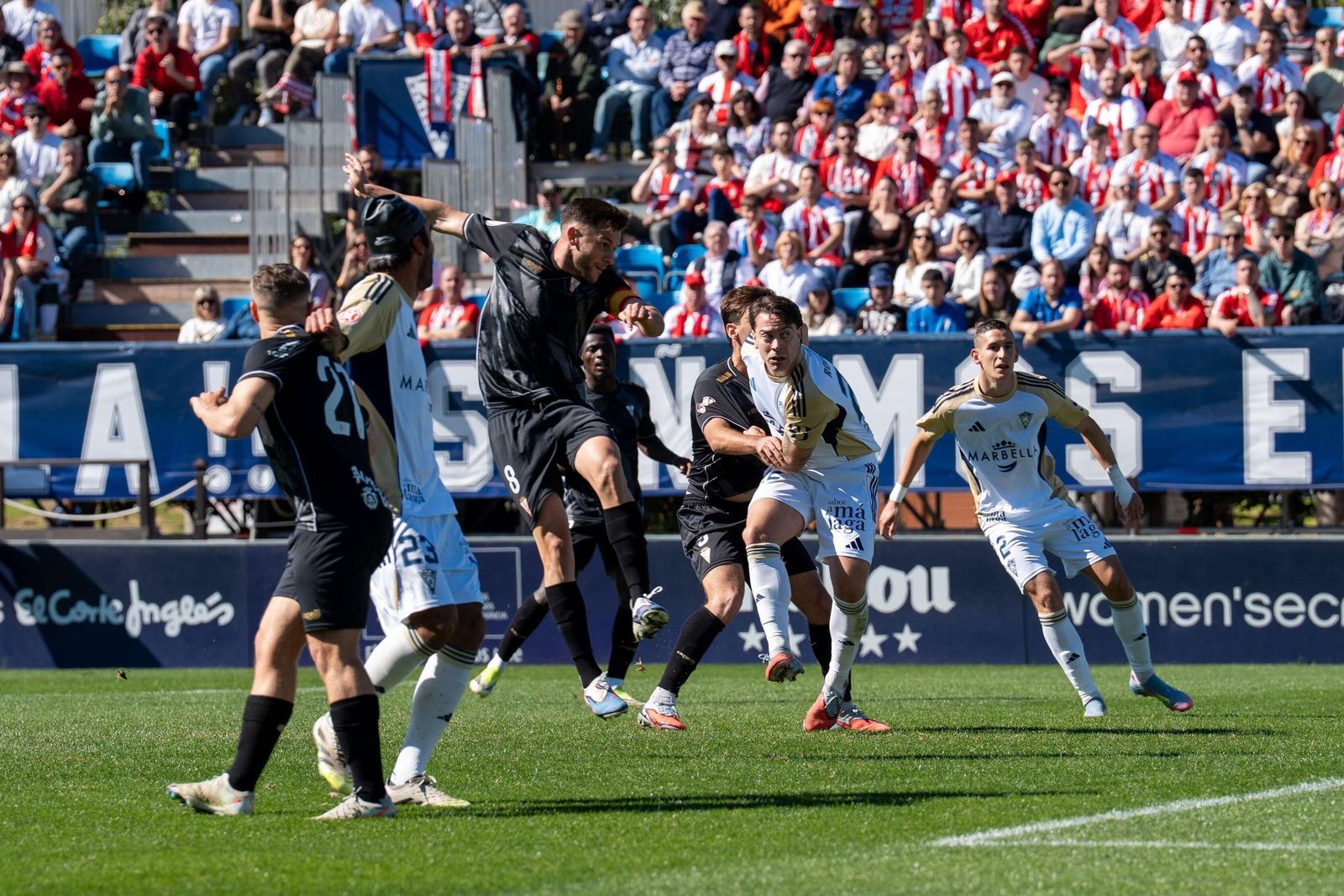 Las mejores fotos del Marbella - Algeciras de la Primera Federación