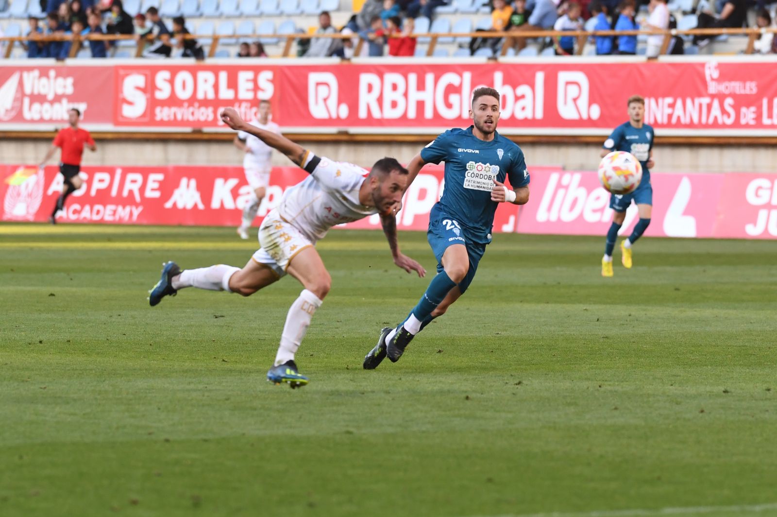 Las imágenes del triunfo del Córdoba CF ante la Cultural Leonesa