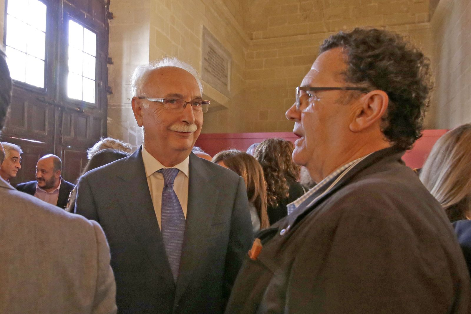 Imágenes del acto institucional del 40 aniversario de las primeras elecciones municipales