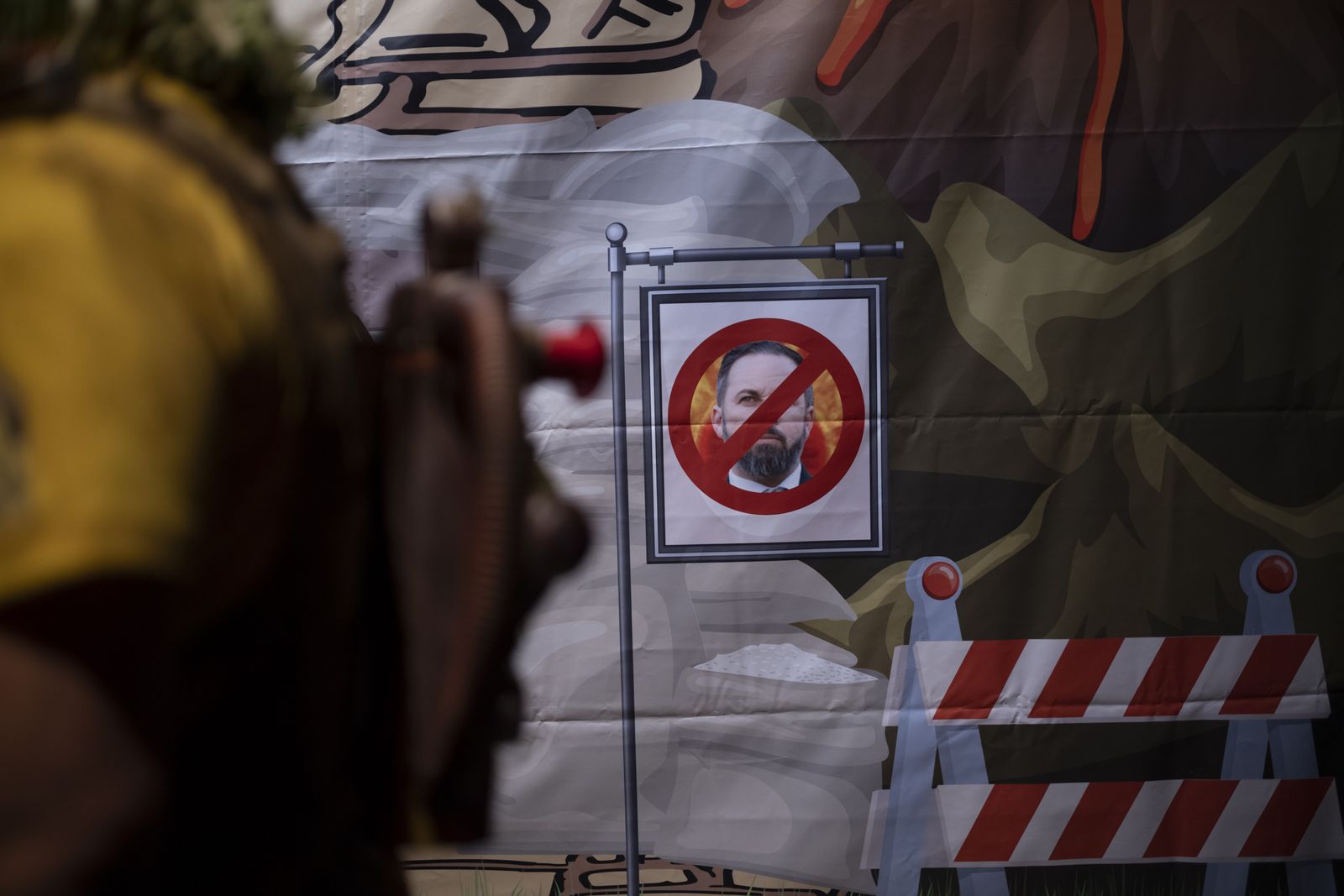 Imágenes de la actuación de la murga de Huelva "No te vayas a espantar. El juicio final" en el Carnaval Colombino