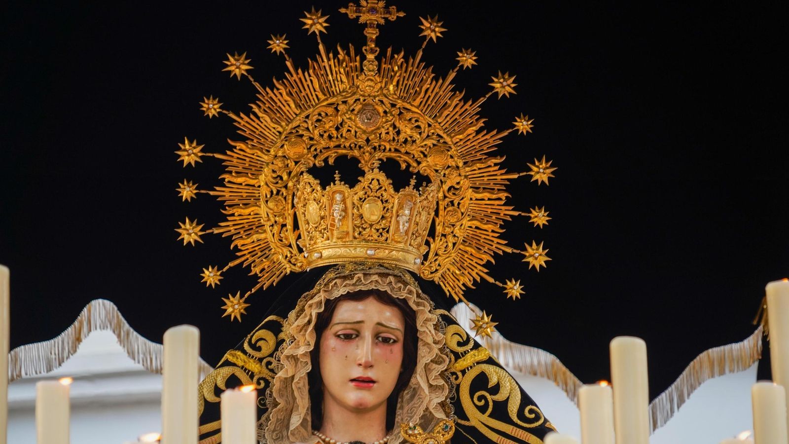 Viernes Santo: Imágenes de la procesión del Santo Entierro