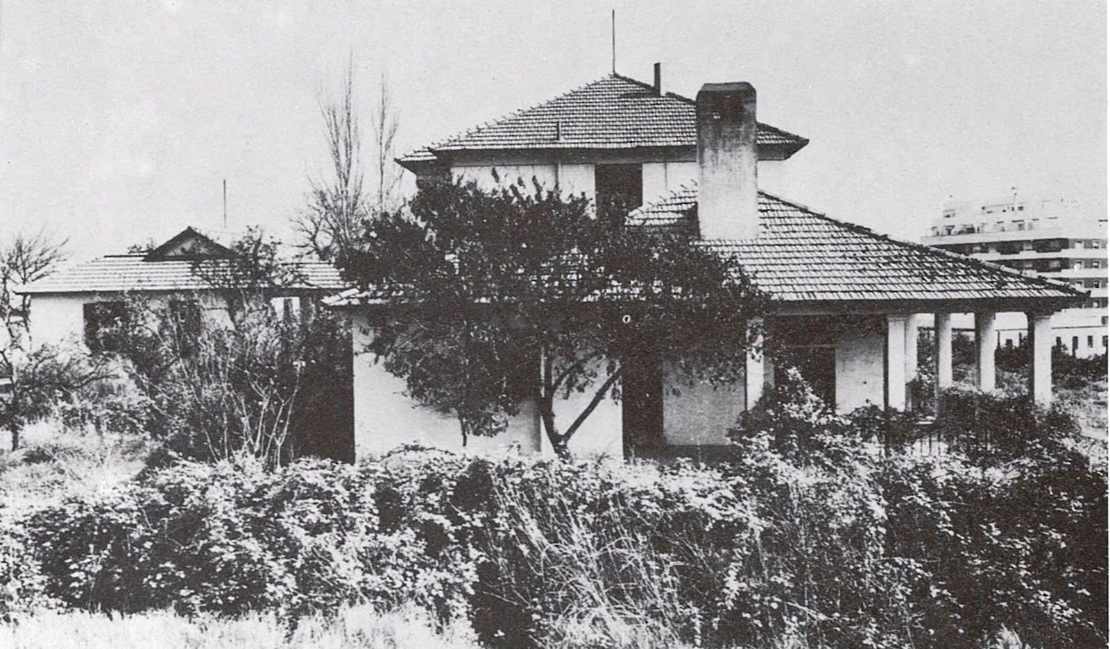 De Clínica de los Ingleses a plaza del Titán