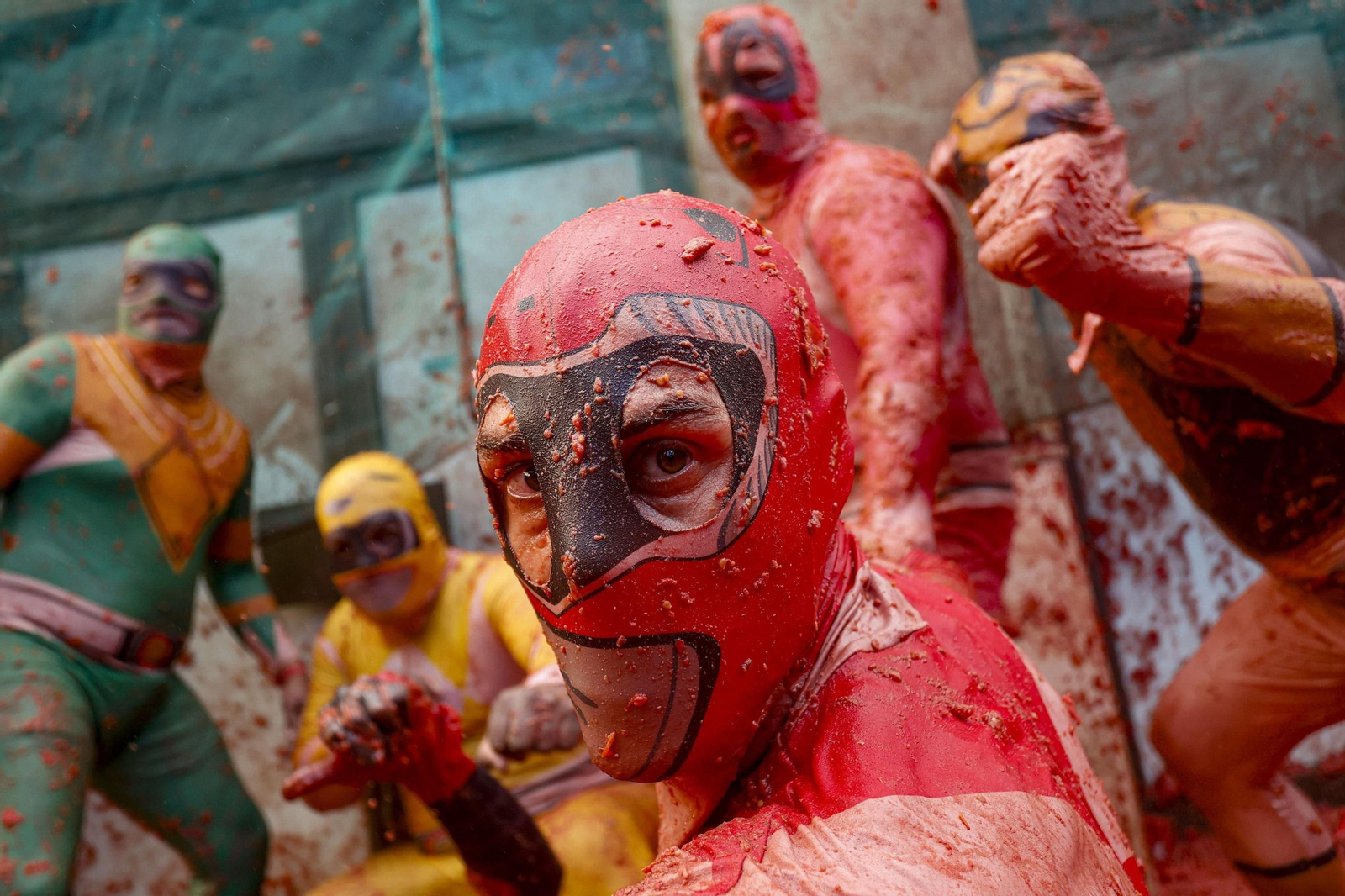 Las mejores fotos de la Tomatina de Buñuel 2025