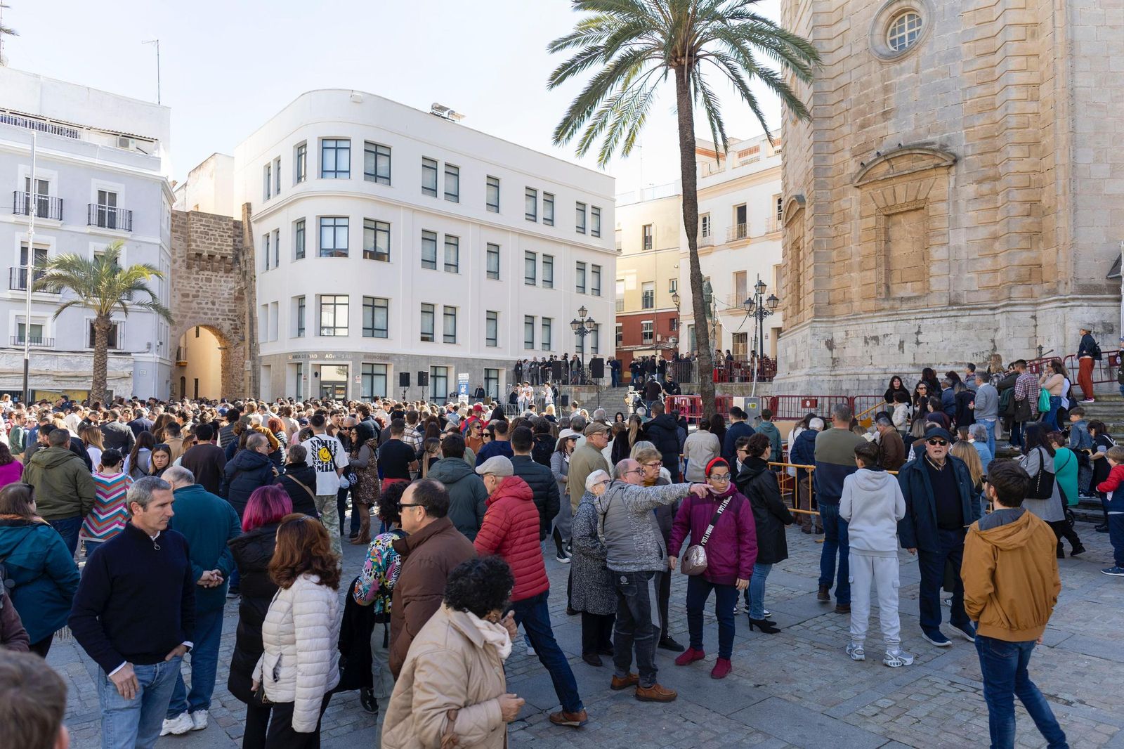 Búscate en las imágenes de la patatada popular