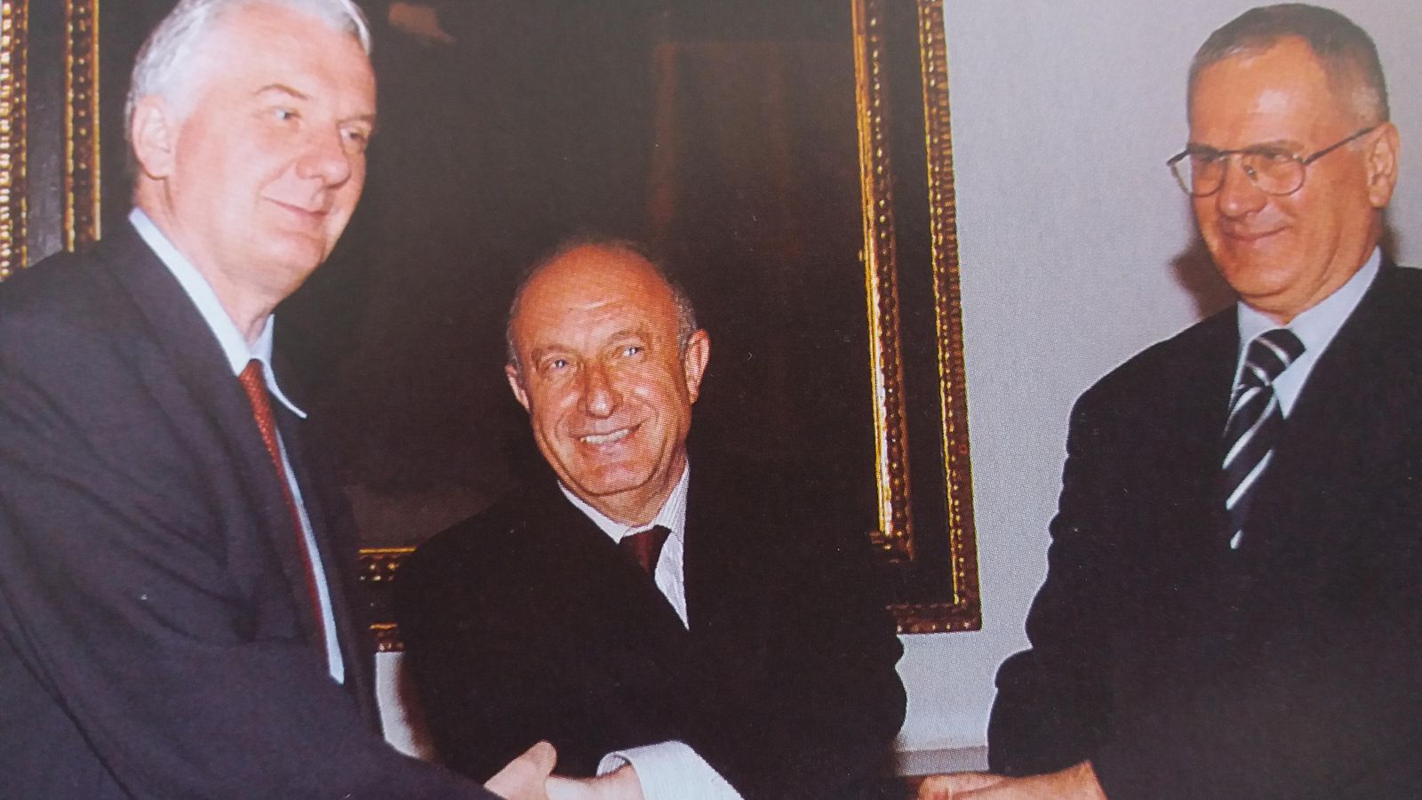 Con los dos rectores de Mostar.