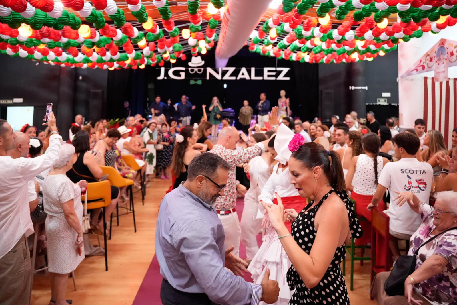 La final del concurso de sevillanas en la Lola