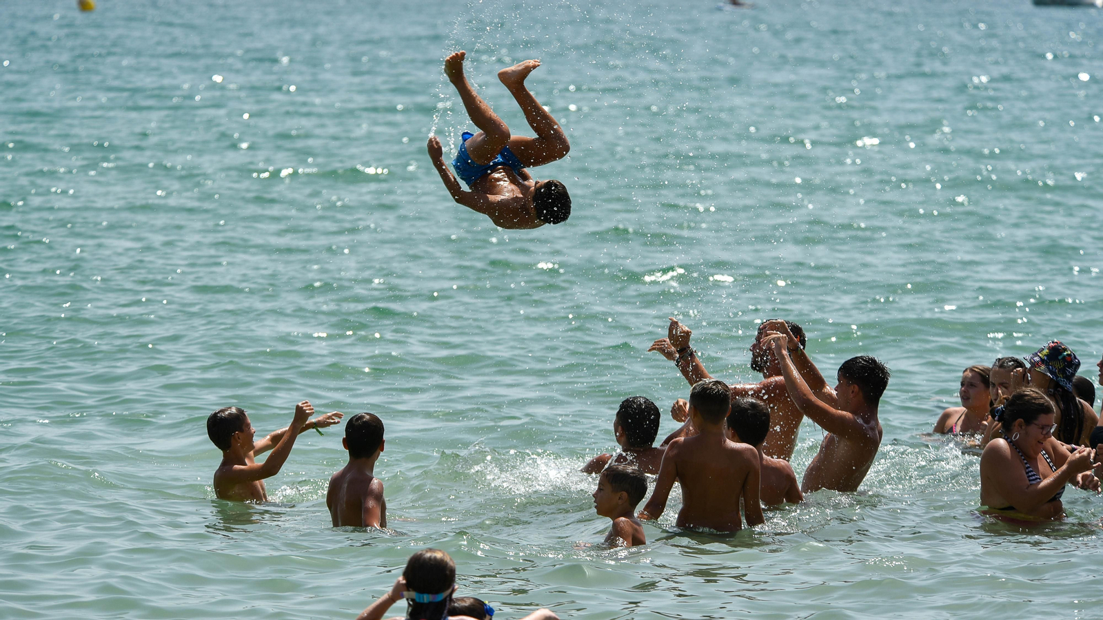 La romería marítima de la Virgen de la Palma en El Rinconcillo, en imágenes