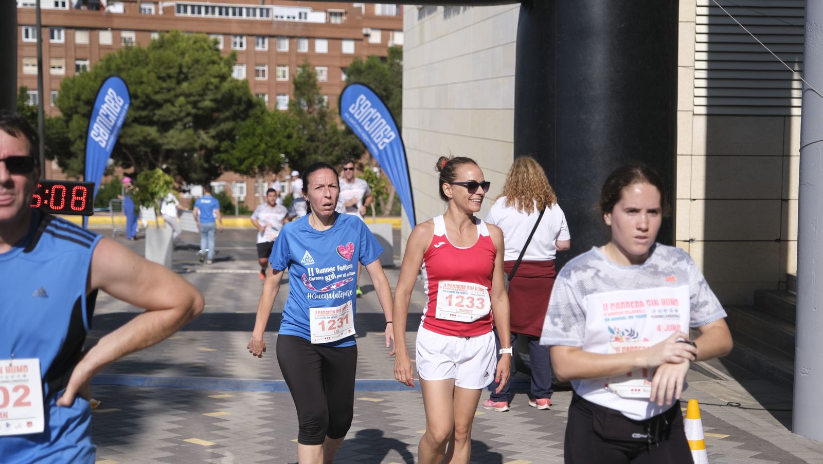 Imágenes de la II Carrera Sin Humo, en Almería