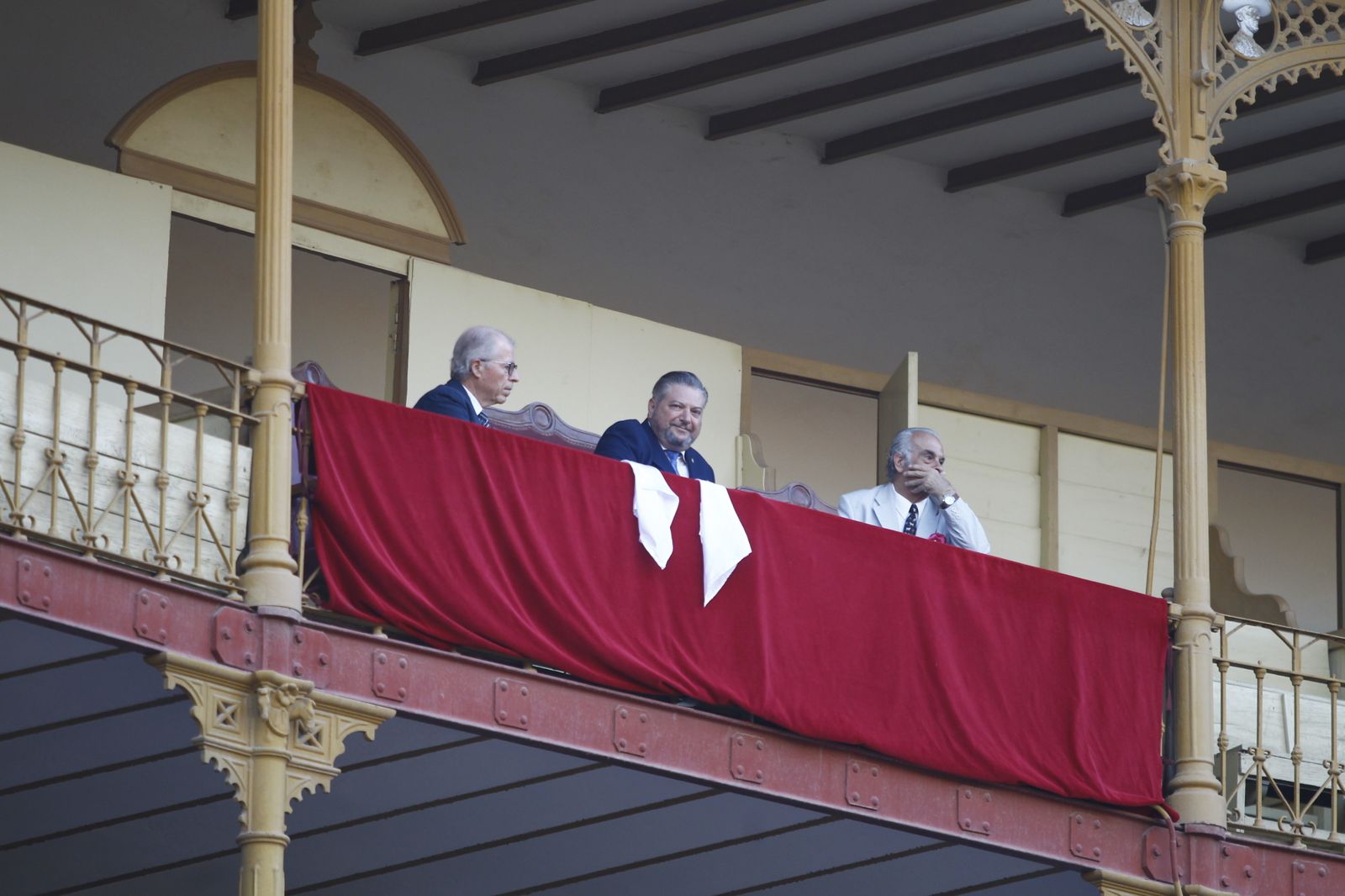 Imágenes de la novillada organizada por la Escuela Taurina de Almería