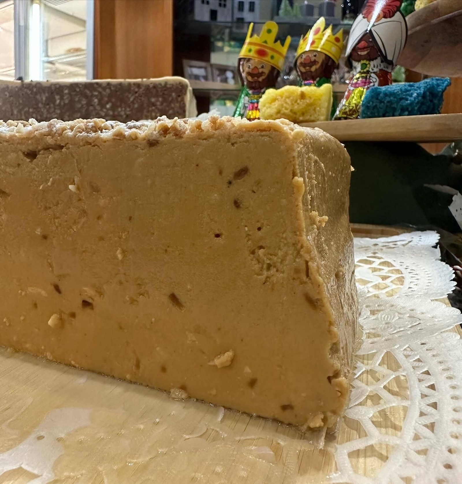 Turrón de La Rosa de Oro. Turrón de La Rosa de Oro.