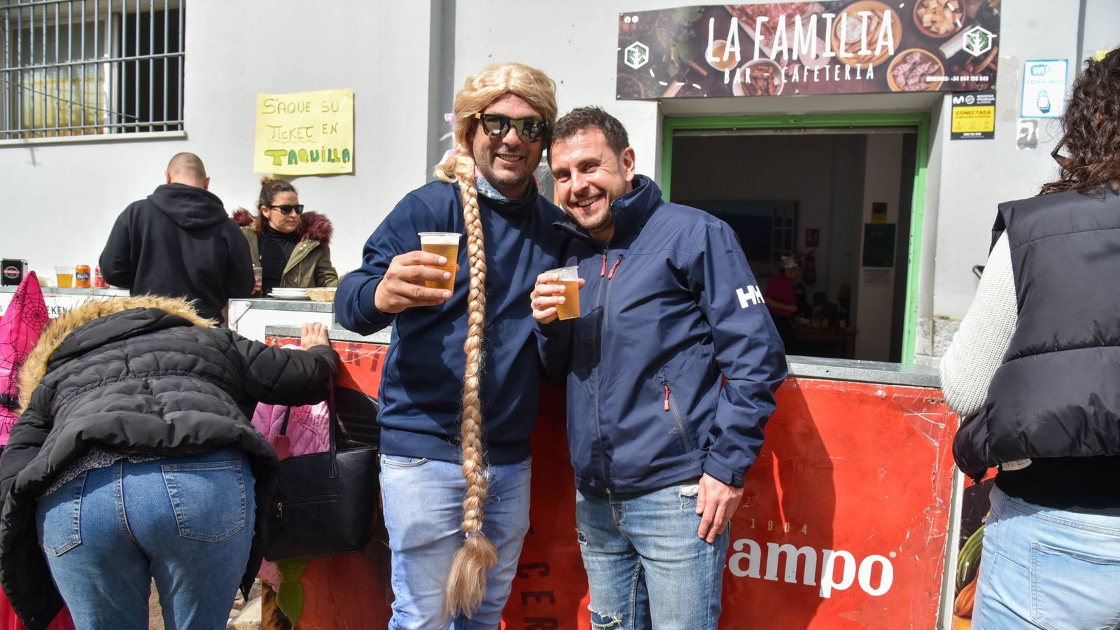 Las fotos de la mejillonada Popular en San José Artesano