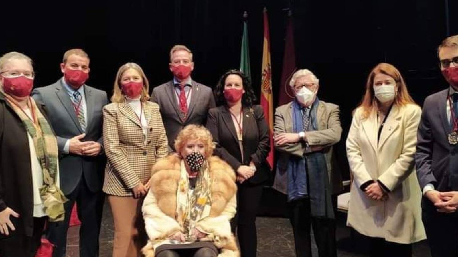 El PP de Chiclana se une a la iniciativa popular  para dedicar un espacio público a María Jiménez. En la imagen, un momento del acto de entrega de la Insignia de Oro de la Ciudad de Chiclana.