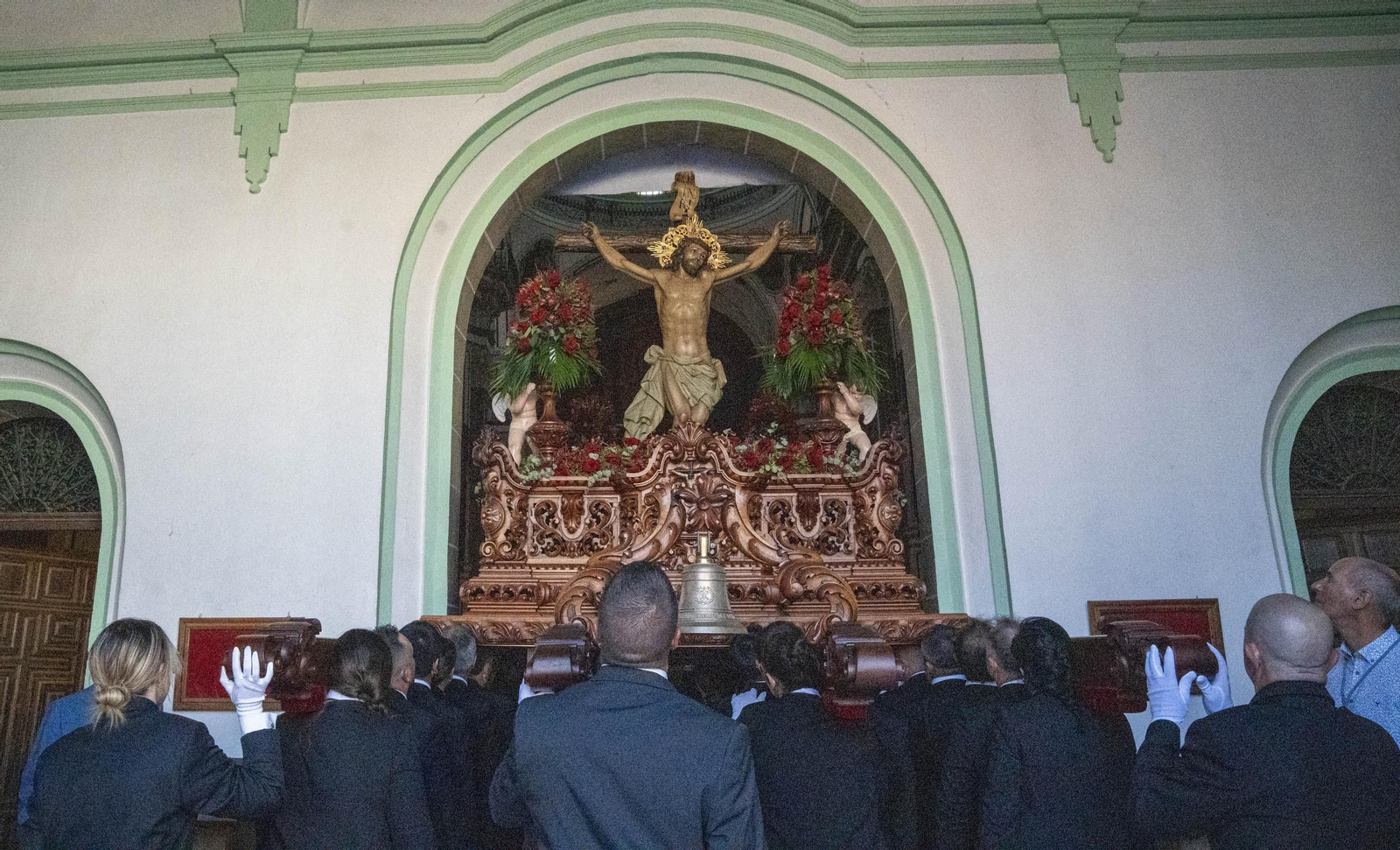 Eucaristía y procesión de Exaltación de la Cruz en la localidad de Vélez-Rubio