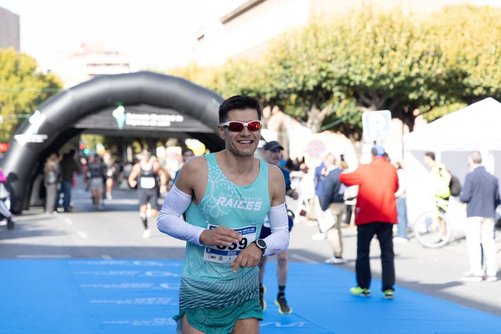En imágenes: multitudinaria e histórica XXIX Media Maratón 'Ciudad de Jaén' y 10k en memoria de Paco Manzaneda (2)