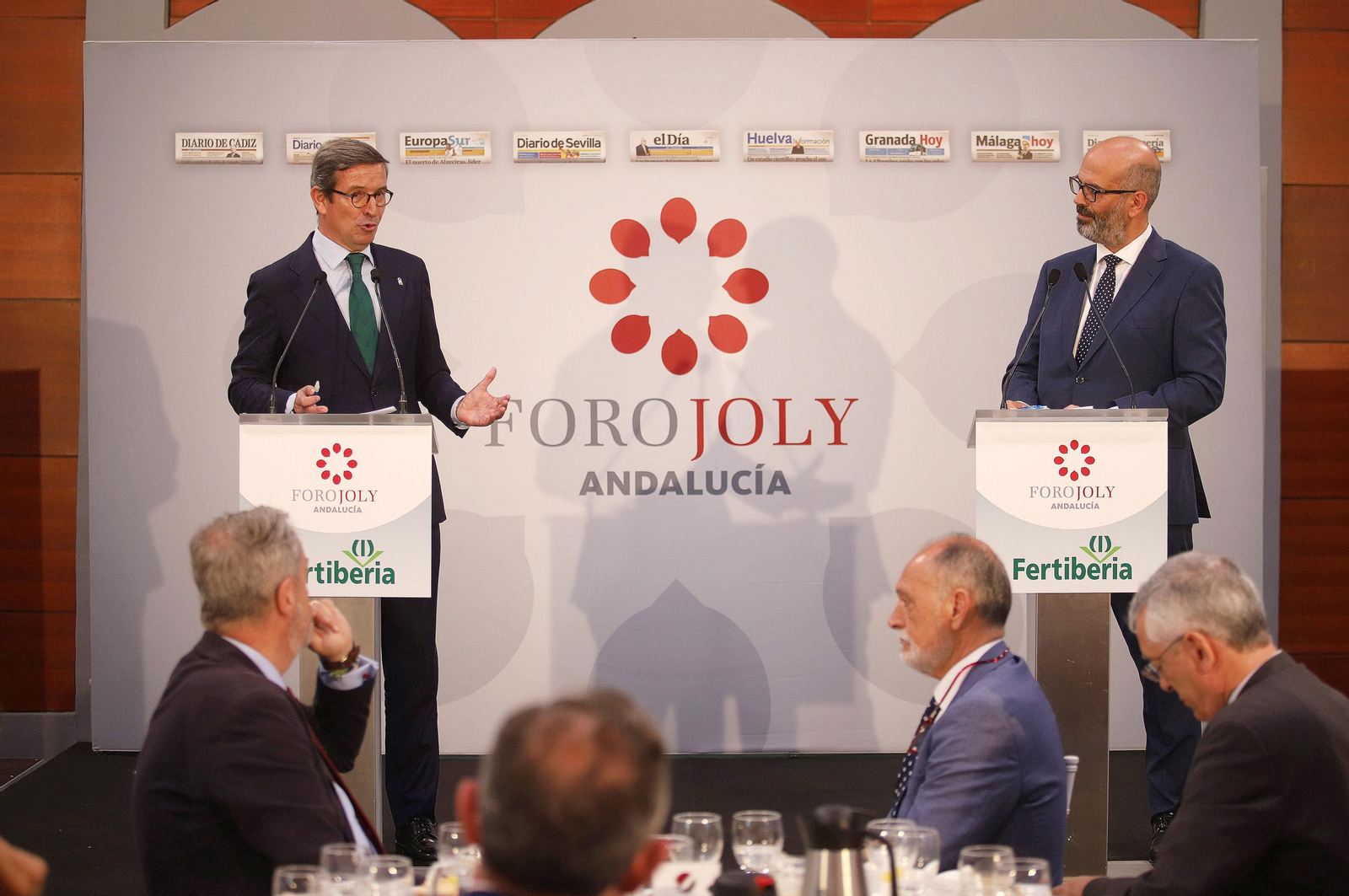 Imágenes del desayuno-coloquio con Jorge Paradela en el Foro Joly Andalucía